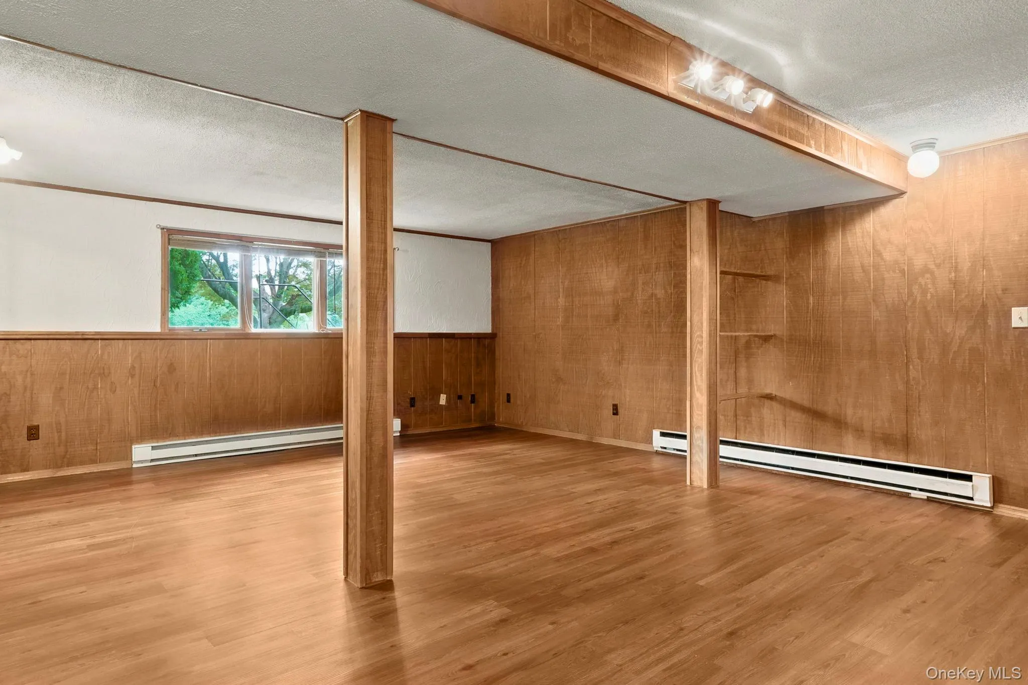 86 Spackenkill Road, Poughkeepsie, NY, 3 Bedrooms Bedrooms, 8 Rooms Rooms,2 BathroomsBathrooms,Residential,For Rent,Spackenkill,0,1029540 86 Spackenkill Road, Poughkeepsie, NY, 3 Bedrooms Bedrooms, 8 Rooms Rooms,2 BathroomsBathrooms,Residential,For Rent,Spackenkill,0,1029540