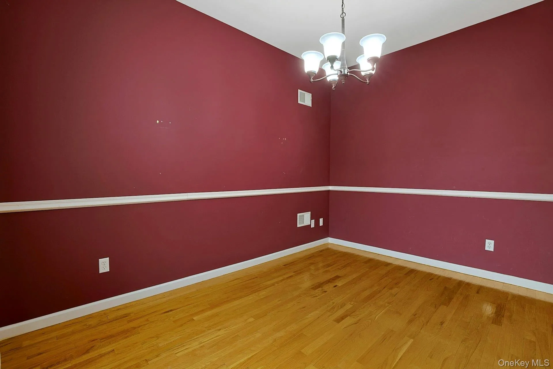60 Alexander Court, Clarkstown, NY, 2 Bedrooms Bedrooms, 6 Rooms Rooms,3 BathroomsBathrooms,Residential,For Rent,Alexander,0,1029545 60 Alexander Court, Clarkstown, NY, 2 Bedrooms Bedrooms, 6 Rooms Rooms,3 BathroomsBathrooms,Residential,For Rent,Alexander,0,1029545