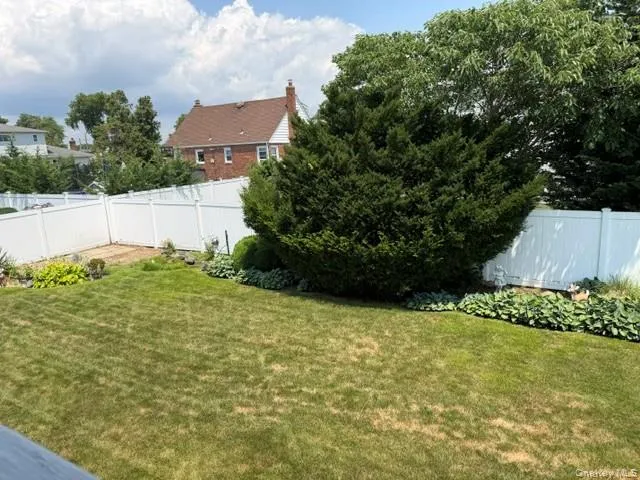 276 Lewis Avenue, Babylon, NY, 5 Bedrooms Bedrooms, 10 Rooms Rooms,2 BathroomsBathrooms,Residential,For Rent,Lewis,0,1029546 276 Lewis Avenue, Babylon, NY, 5 Bedrooms Bedrooms, 10 Rooms Rooms,2 BathroomsBathrooms,Residential,For Rent,Lewis,0,1029546