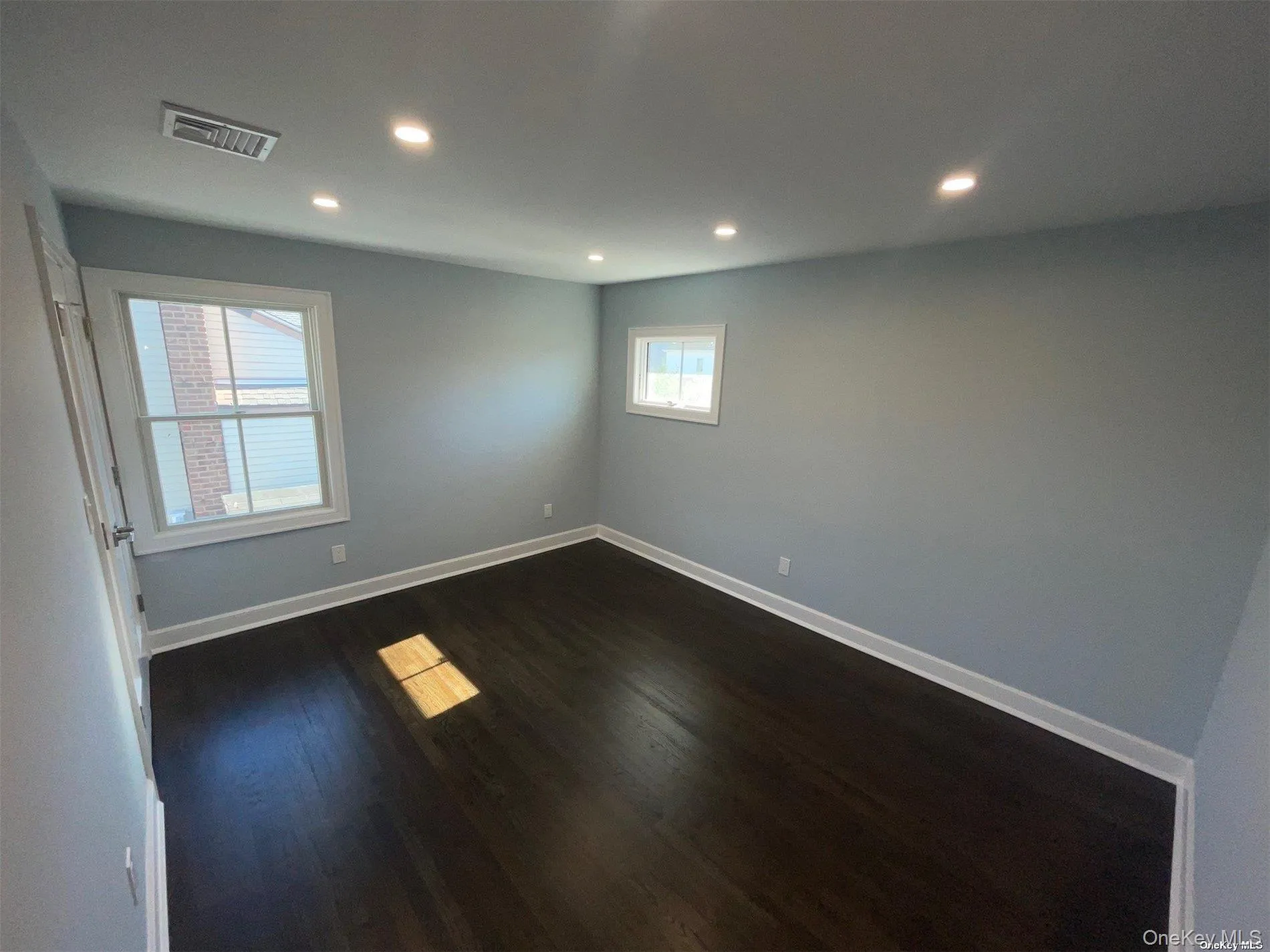 3874 JERUSALEM Avenue, Hempstead, NY, 3 Bedrooms Bedrooms, 6 Rooms Rooms,1 BathroomBathrooms,Residential Lease,For Rent,JERUSALEM,0,1029550 3874 JERUSALEM Avenue, Hempstead, NY, 3 Bedrooms Bedrooms, 6 Rooms Rooms,1 BathroomBathrooms,Residential Lease,For Rent,JERUSALEM,0,1029550
