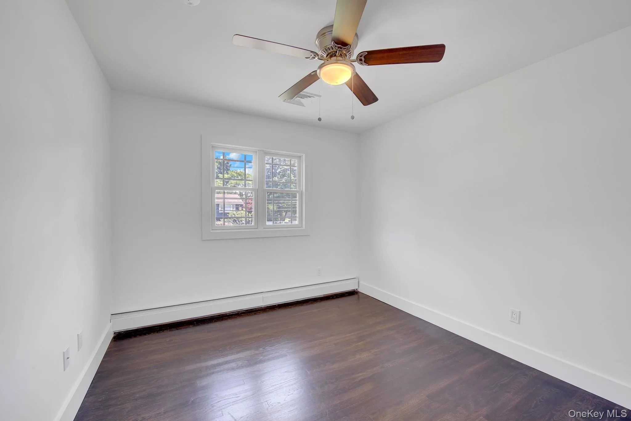 10 Shenandoah Boulevard, Brookhaven, NY, 4 Bedrooms Bedrooms, 9 Rooms Rooms,2 BathroomsBathrooms,Residential,For Rent,Shenandoah,0,1029551 10 Shenandoah Boulevard, Brookhaven, NY, 4 Bedrooms Bedrooms, 9 Rooms Rooms,2 BathroomsBathrooms,Residential,For Rent,Shenandoah,0,1029551