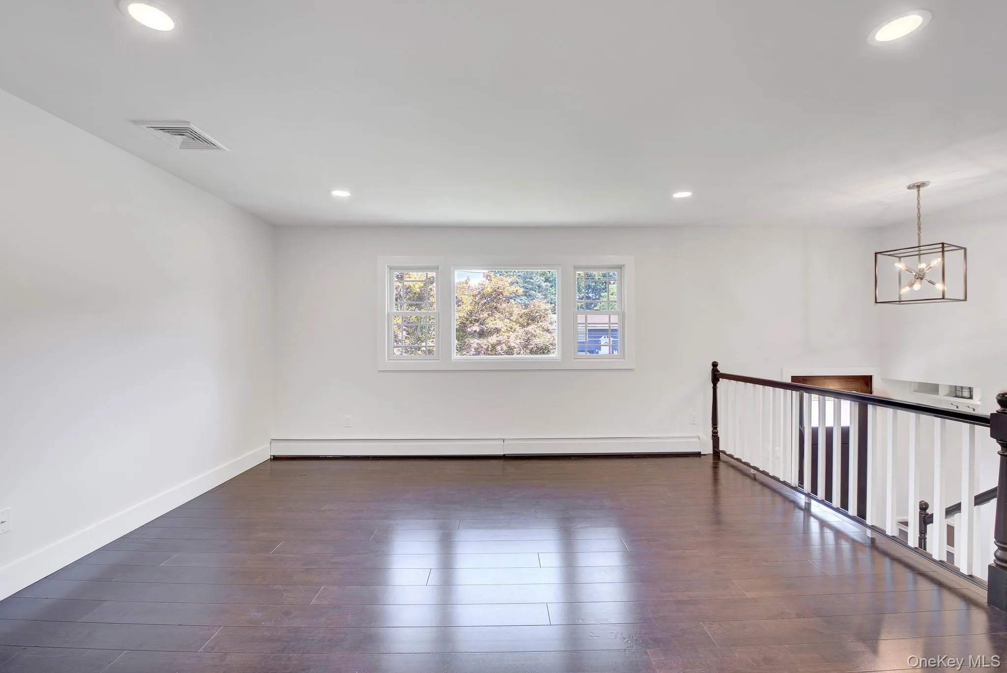 10 Shenandoah Boulevard, Brookhaven, NY, 4 Bedrooms Bedrooms, 9 Rooms Rooms,2 BathroomsBathrooms,Residential,For Rent,Shenandoah,0,1029551 10 Shenandoah Boulevard, Brookhaven, NY, 4 Bedrooms Bedrooms, 9 Rooms Rooms,2 BathroomsBathrooms,Residential,For Rent,Shenandoah,0,1029551