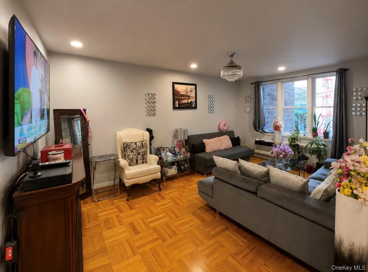 3520 Tryon Avenue, New York, NY, 1 Bedroom Bedrooms, 4 Rooms Rooms,1 BathroomBathrooms,Residential,For Rent,Tryon,0,1029560 3520 Tryon Avenue, New York, NY, 1 Bedroom Bedrooms, 4 Rooms Rooms,1 BathroomBathrooms,Residential,For Rent,Tryon,0,1029560