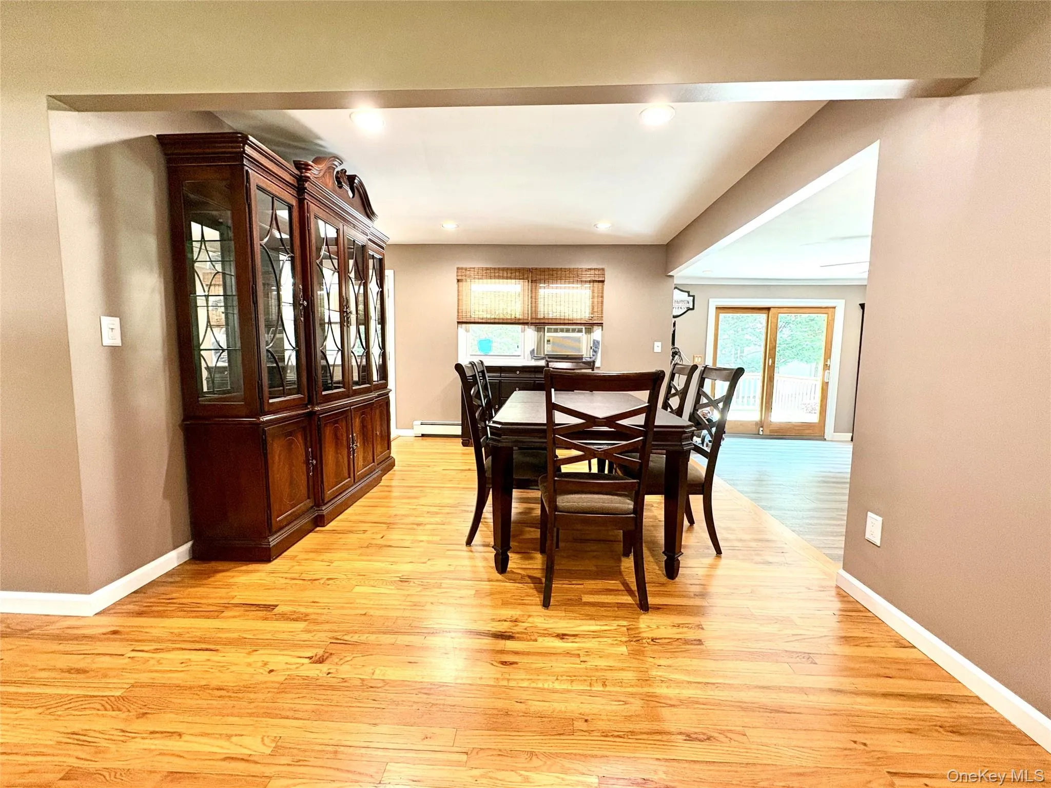 2875 Ocean Avenue, Islip, NY, 3 Bedrooms Bedrooms, 7 Rooms Rooms,1 BathroomBathrooms,Residential,For Rent,Ocean,0,1029562 2875 Ocean Avenue, Islip, NY, 3 Bedrooms Bedrooms, 7 Rooms Rooms,1 BathroomBathrooms,Residential,For Rent,Ocean,0,1029562