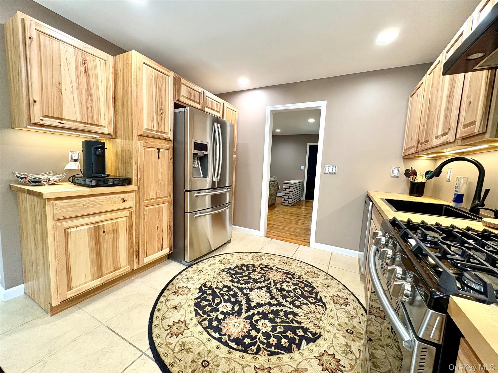 New large eat in kitchen. New large eat in kitchen.