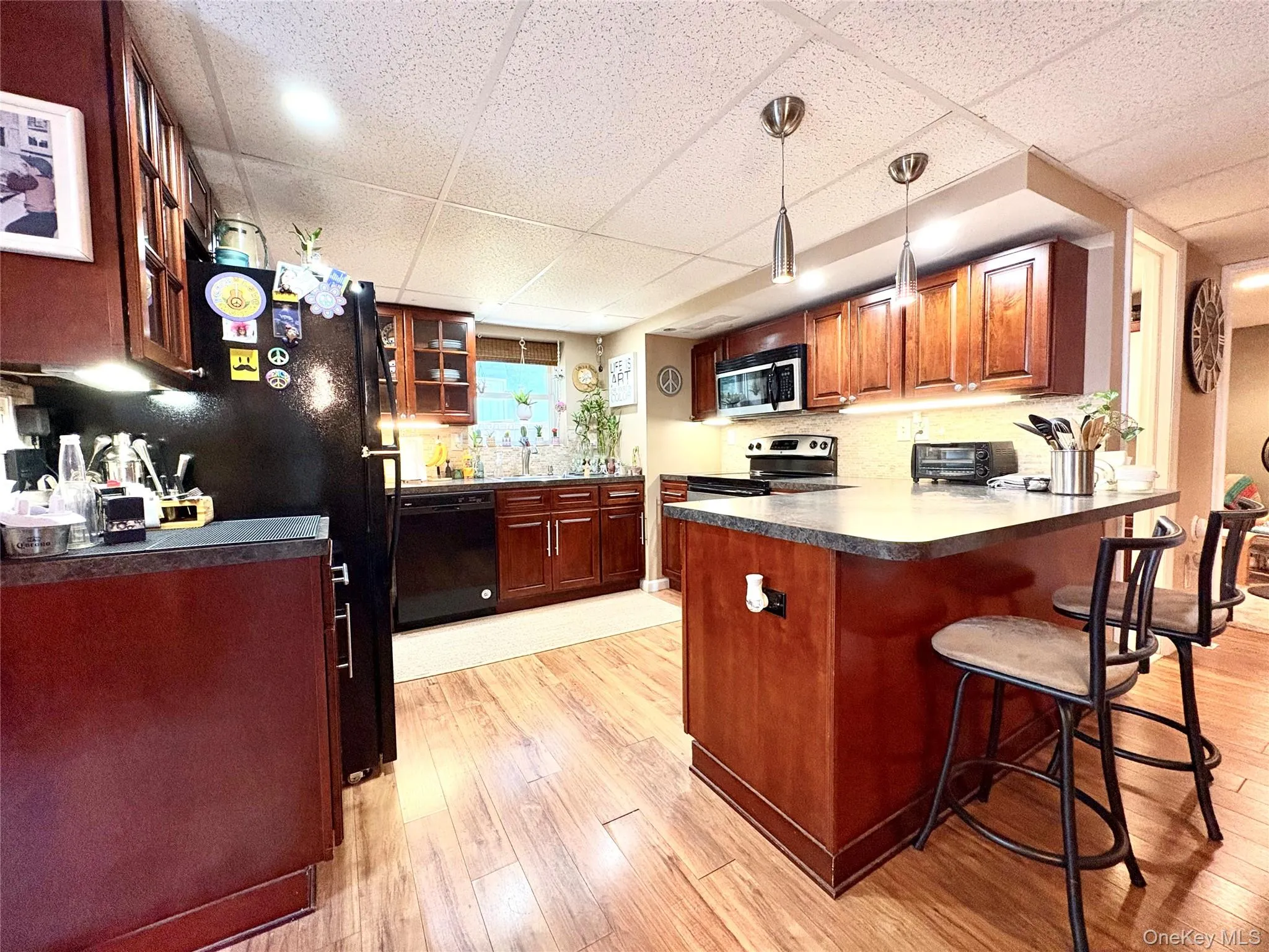 Summer kitchen. Summer kitchen.