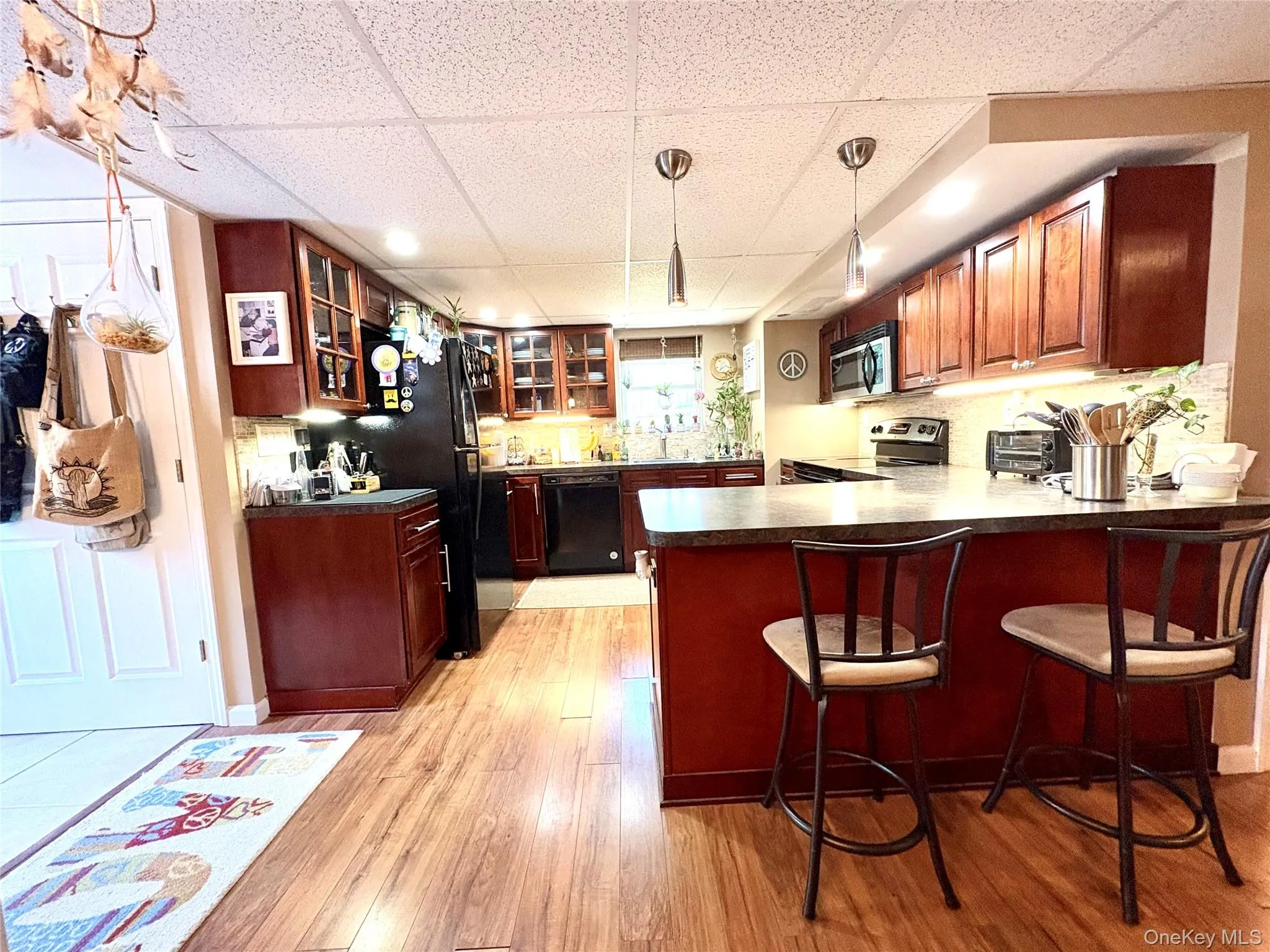 Summer kitchen. Summer kitchen.