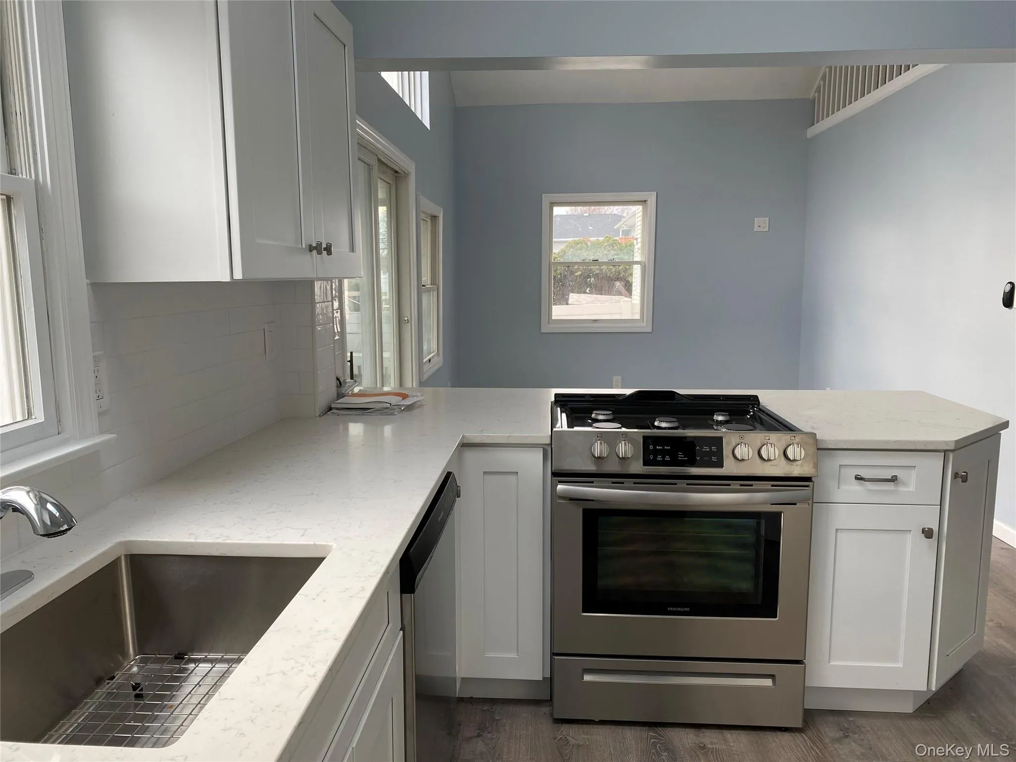 115 Barbara Road, Hempstead, NY, 2 Bedrooms Bedrooms, 5 Rooms Rooms,1 BathroomBathrooms,Residential Lease,For Rent,Barbara,0,1029563 115 Barbara Road, Hempstead, NY, 2 Bedrooms Bedrooms, 5 Rooms Rooms,1 BathroomBathrooms,Residential Lease,For Rent,Barbara,0,1029563