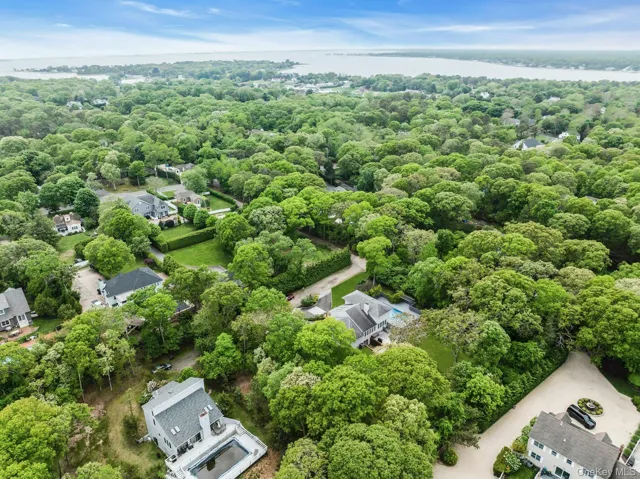 39b Bay W Avenue, Southampton, New York 11946