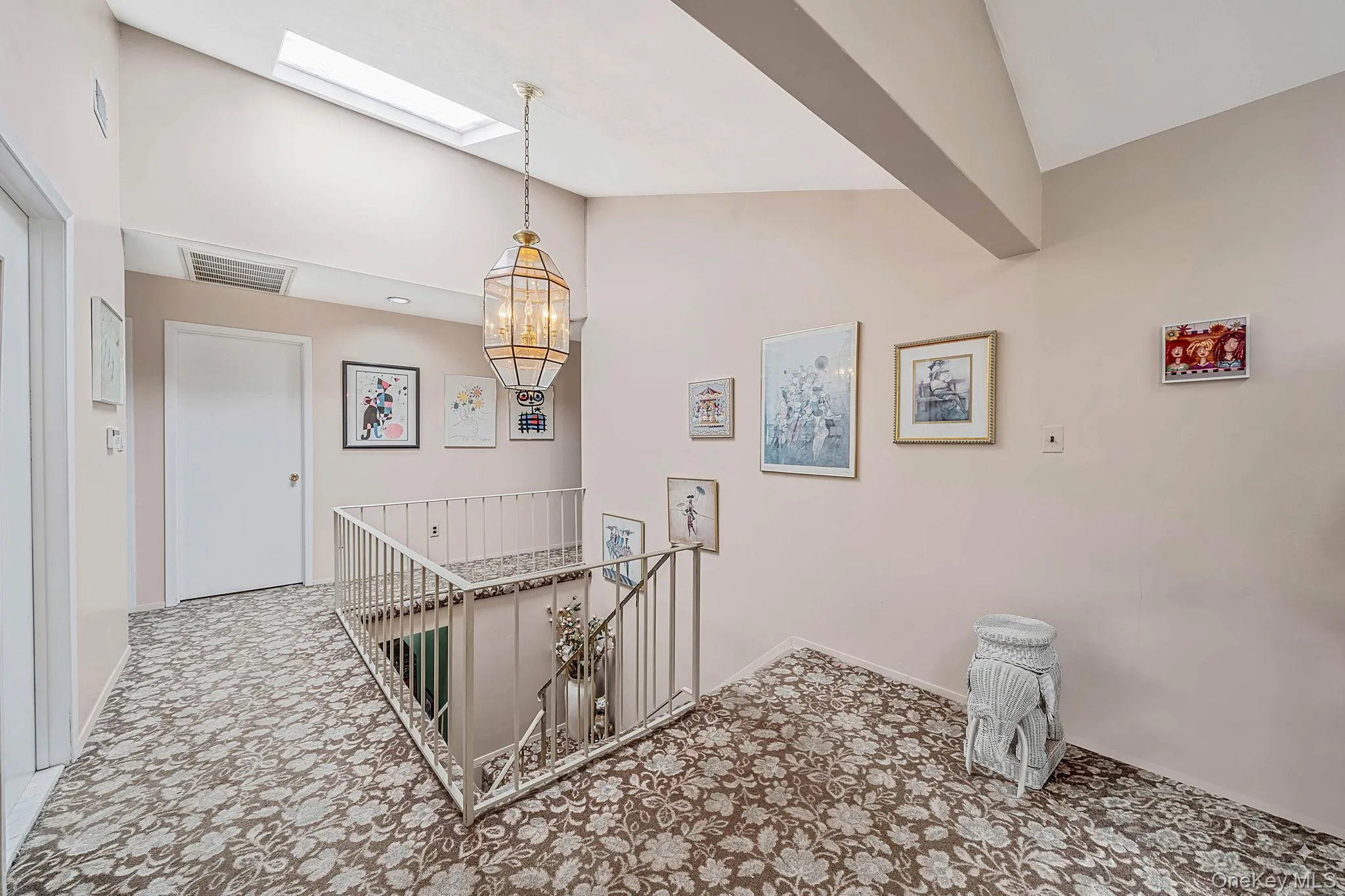 211 Meredith Lane, Hempstead, NY, 4 Bedrooms Bedrooms, 11 Rooms Rooms,2 BathroomsBathrooms,Residential,For Rent,Meredith,0,1029567 211 Meredith Lane, Hempstead, NY, 4 Bedrooms Bedrooms, 11 Rooms Rooms,2 BathroomsBathrooms,Residential,For Rent,Meredith,0,1029567