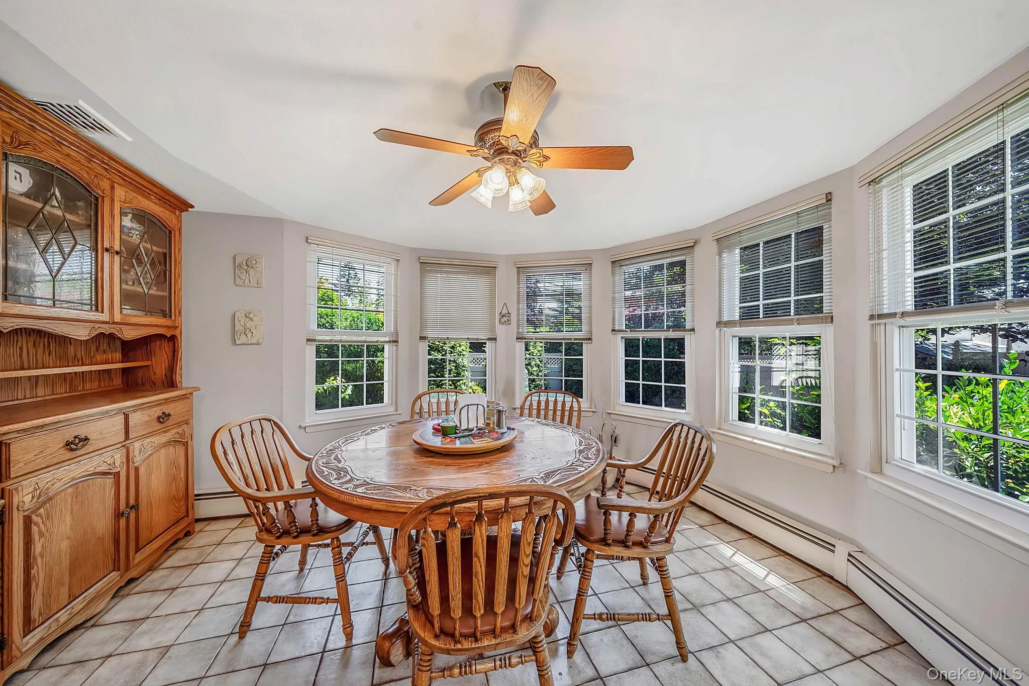 211 Meredith Lane, Hempstead, NY, 4 Bedrooms Bedrooms, 11 Rooms Rooms,2 BathroomsBathrooms,Residential,For Rent,Meredith,0,1029567 211 Meredith Lane, Hempstead, NY, 4 Bedrooms Bedrooms, 11 Rooms Rooms,2 BathroomsBathrooms,Residential,For Rent,Meredith,0,1029567