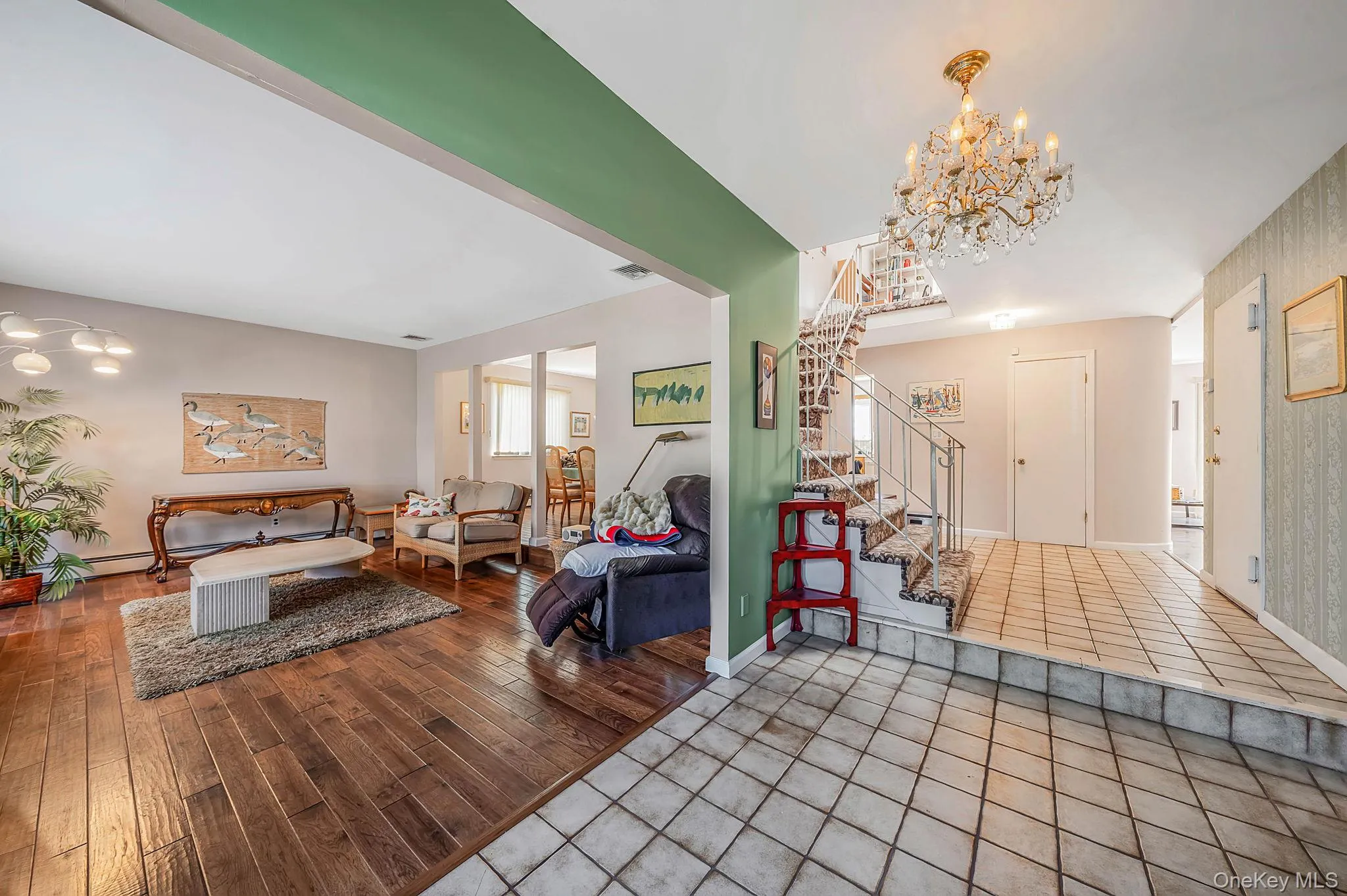 211 Meredith Lane, Hempstead, NY, 4 Bedrooms Bedrooms, 11 Rooms Rooms,2 BathroomsBathrooms,Residential,For Rent,Meredith,0,1029567 211 Meredith Lane, Hempstead, NY, 4 Bedrooms Bedrooms, 11 Rooms Rooms,2 BathroomsBathrooms,Residential,For Rent,Meredith,0,1029567