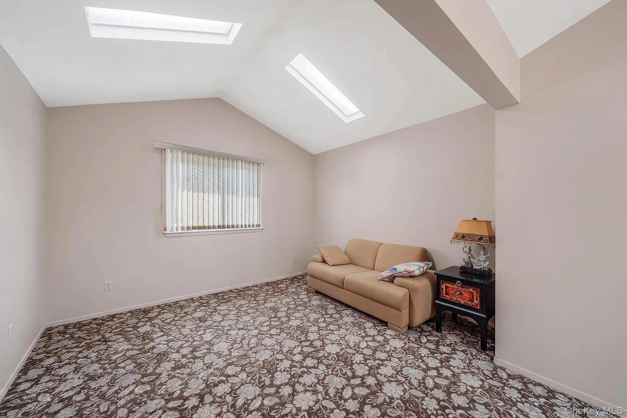 211 Meredith Lane, Hempstead, NY, 4 Bedrooms Bedrooms, 11 Rooms Rooms,2 BathroomsBathrooms,Residential,For Rent,Meredith,0,1029567 211 Meredith Lane, Hempstead, NY, 4 Bedrooms Bedrooms, 11 Rooms Rooms,2 BathroomsBathrooms,Residential,For Rent,Meredith,0,1029567