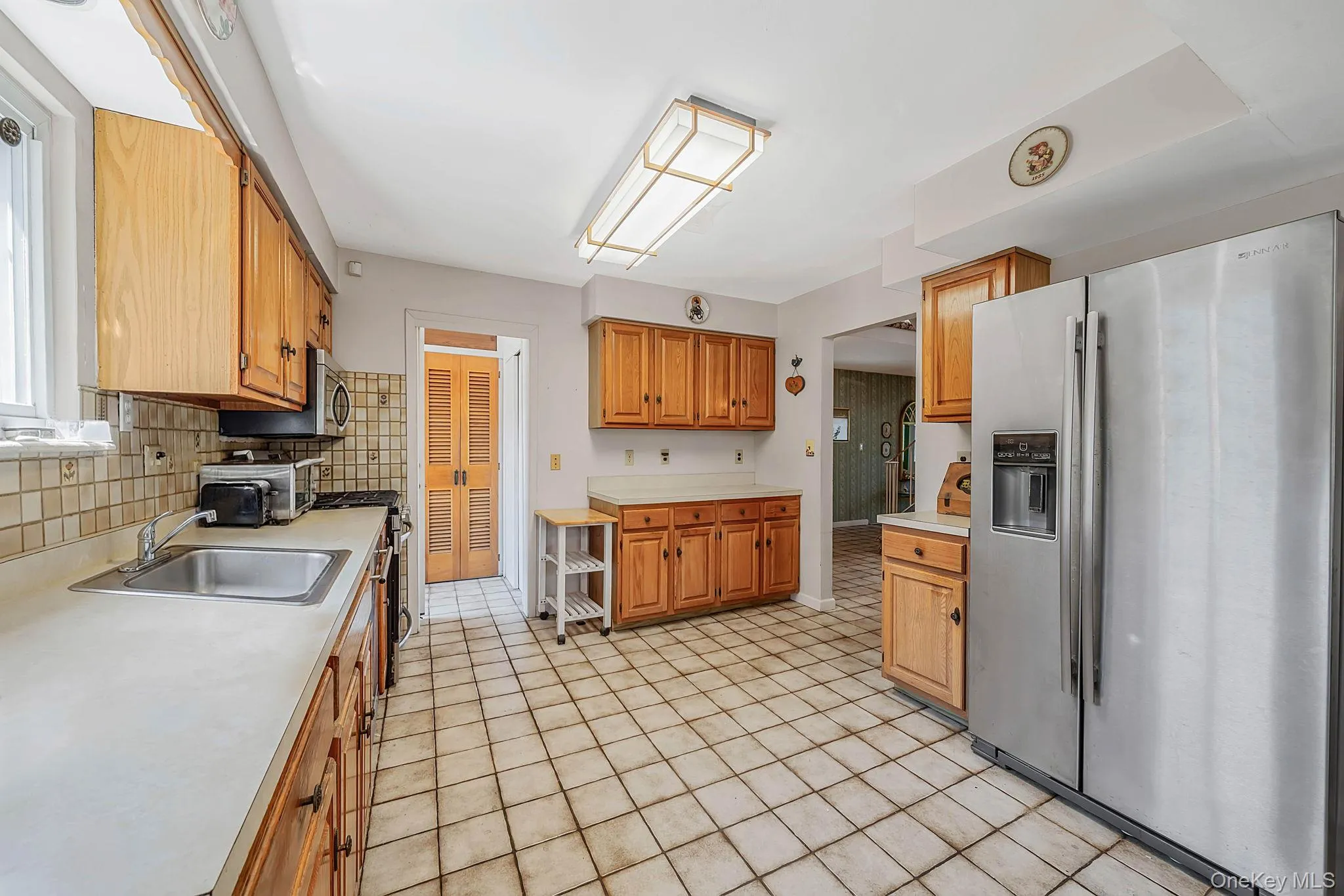 211 Meredith Lane, Hempstead, NY, 4 Bedrooms Bedrooms, 11 Rooms Rooms,2 BathroomsBathrooms,Residential,For Rent,Meredith,0,1029567 211 Meredith Lane, Hempstead, NY, 4 Bedrooms Bedrooms, 11 Rooms Rooms,2 BathroomsBathrooms,Residential,For Rent,Meredith,0,1029567