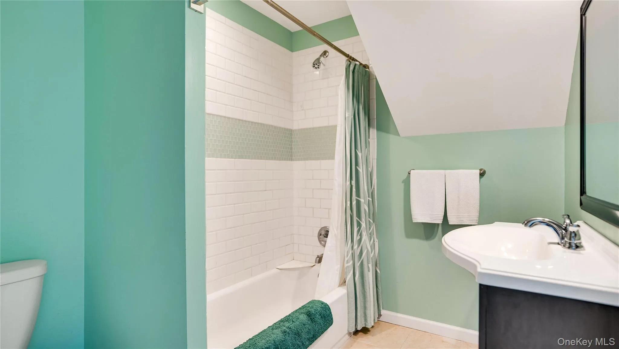 64A Midway Road, Shelter Island, NY, 5 Bedrooms Bedrooms, 10 Rooms Rooms,4 BathroomsBathrooms,Residential,For Rent,Midway,0,1029569 64A Midway Road, Shelter Island, NY, 5 Bedrooms Bedrooms, 10 Rooms Rooms,4 BathroomsBathrooms,Residential,For Rent,Midway,0,1029569