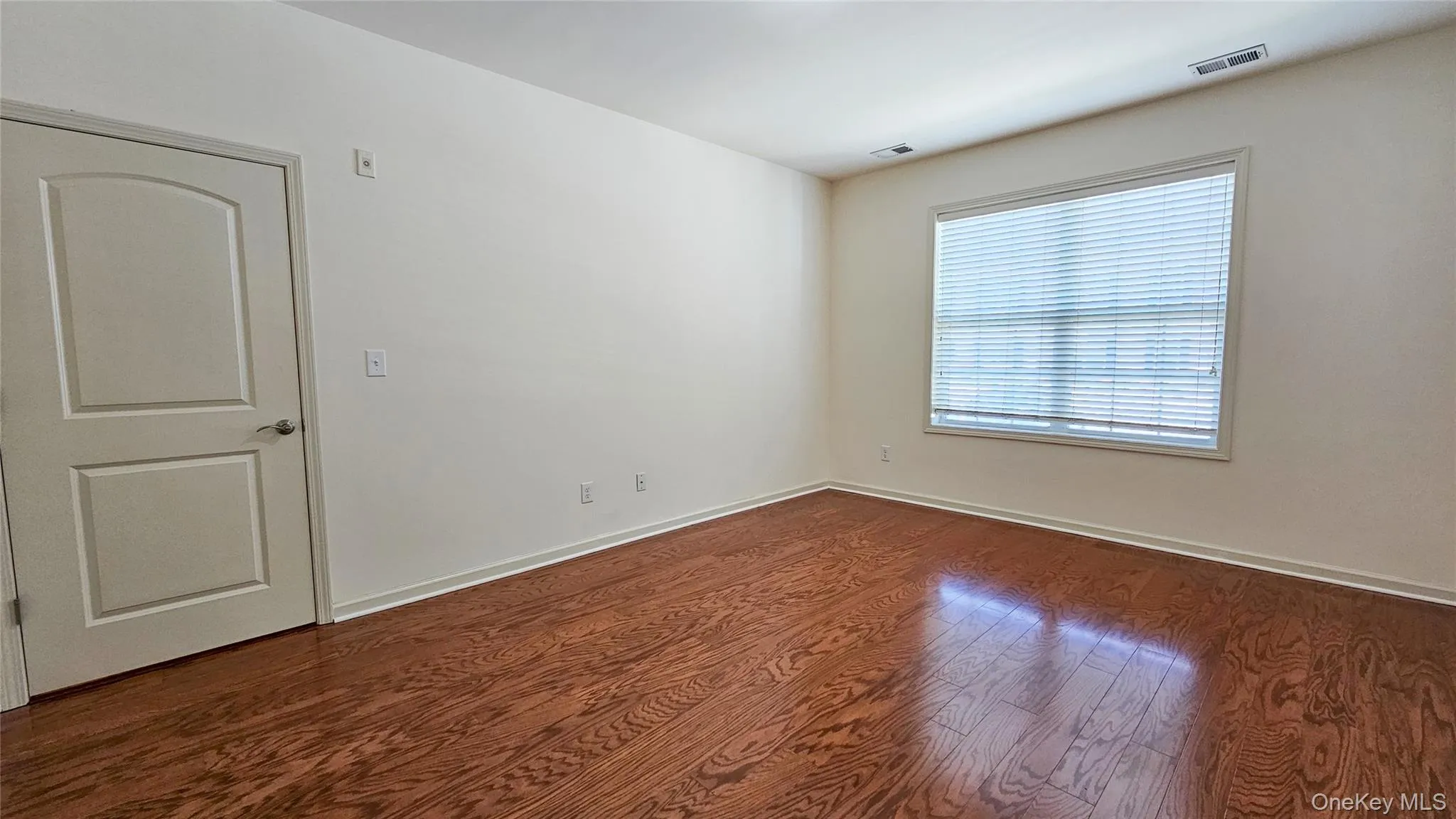 106 Canter Court, Goshen, NY, 2 Bedrooms Bedrooms, 5 Rooms Rooms,2 BathroomsBathrooms,Residential Lease,For Rent,Canter,0,1029577 106 Canter Court, Goshen, NY, 2 Bedrooms Bedrooms, 5 Rooms Rooms,2 BathroomsBathrooms,Residential Lease,For Rent,Canter,0,1029577