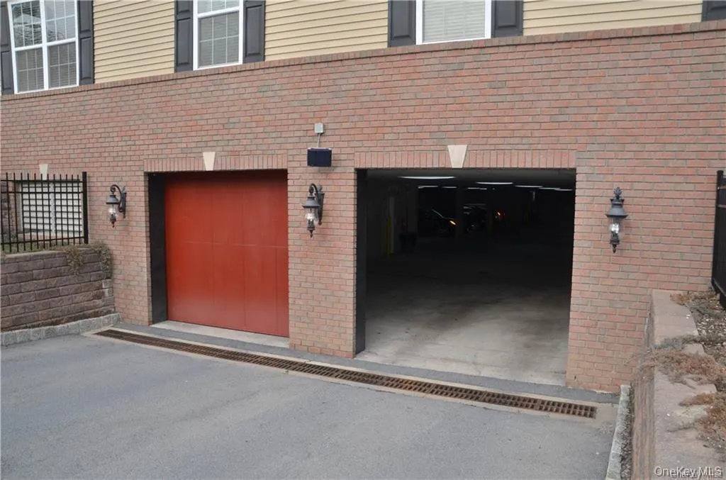 106 Canter Court, Goshen, NY, 2 Bedrooms Bedrooms, 5 Rooms Rooms,2 BathroomsBathrooms,Residential Lease,For Rent,Canter,0,1029577 106 Canter Court, Goshen, NY, 2 Bedrooms Bedrooms, 5 Rooms Rooms,2 BathroomsBathrooms,Residential Lease,For Rent,Canter,0,1029577