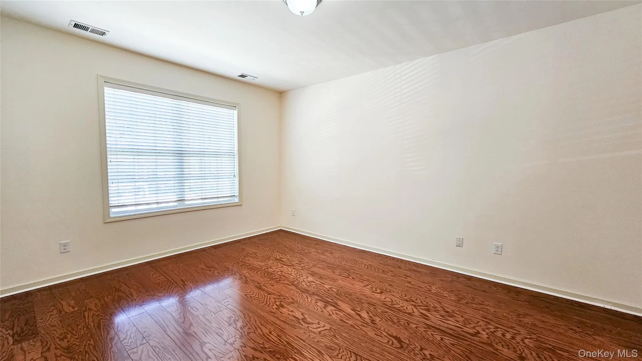 106 Canter Court, Goshen, NY, 2 Bedrooms Bedrooms, 5 Rooms Rooms,2 BathroomsBathrooms,Residential Lease,For Rent,Canter,0,1029577 106 Canter Court, Goshen, NY, 2 Bedrooms Bedrooms, 5 Rooms Rooms,2 BathroomsBathrooms,Residential Lease,For Rent,Canter,0,1029577