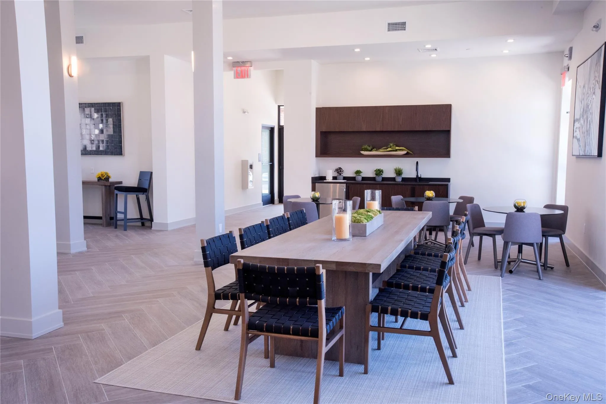 75 Circle Drive, Islip, NY, 2 Bedrooms Bedrooms, 5 Rooms Rooms,2 BathroomsBathrooms,Residential Lease,For Rent,Circle,0,1029579 75 Circle Drive, Islip, NY, 2 Bedrooms Bedrooms, 5 Rooms Rooms,2 BathroomsBathrooms,Residential Lease,For Rent,Circle,0,1029579
