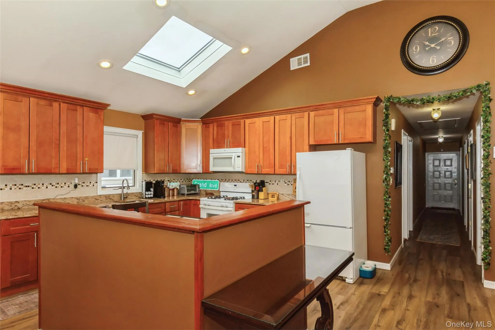 10 Marina Road, Hempstead, NY, 3 Bedrooms Bedrooms, 6 Rooms Rooms,1 BathroomBathrooms,Residential,For Rent,Marina,0,1029581 10 Marina Road, Hempstead, NY, 3 Bedrooms Bedrooms, 6 Rooms Rooms,1 BathroomBathrooms,Residential,For Rent,Marina,0,1029581