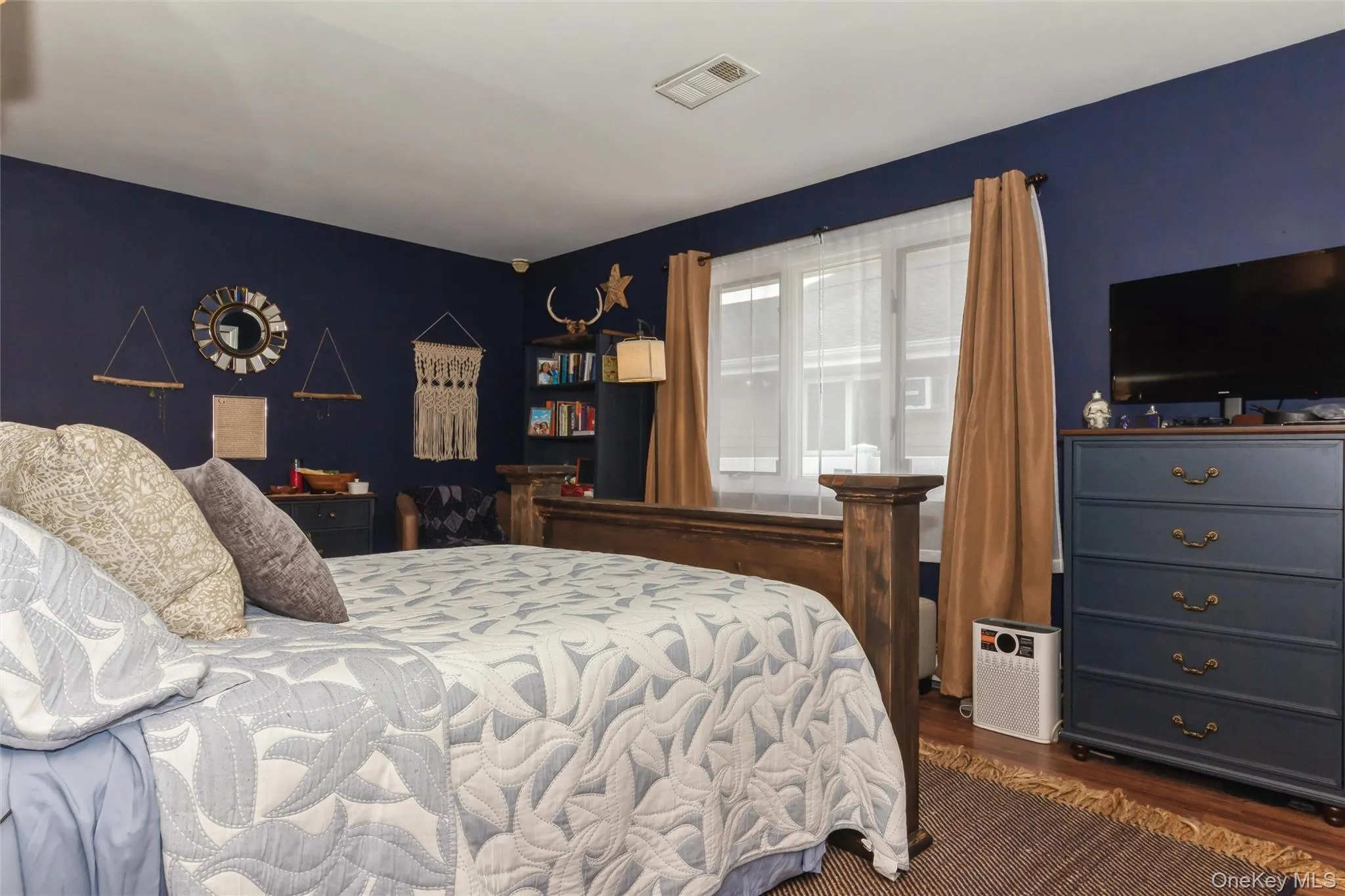 10 Marina Road, Hempstead, NY, 3 Bedrooms Bedrooms, 6 Rooms Rooms,1 BathroomBathrooms,Residential,For Rent,Marina,0,1029581 10 Marina Road, Hempstead, NY, 3 Bedrooms Bedrooms, 6 Rooms Rooms,1 BathroomBathrooms,Residential,For Rent,Marina,0,1029581