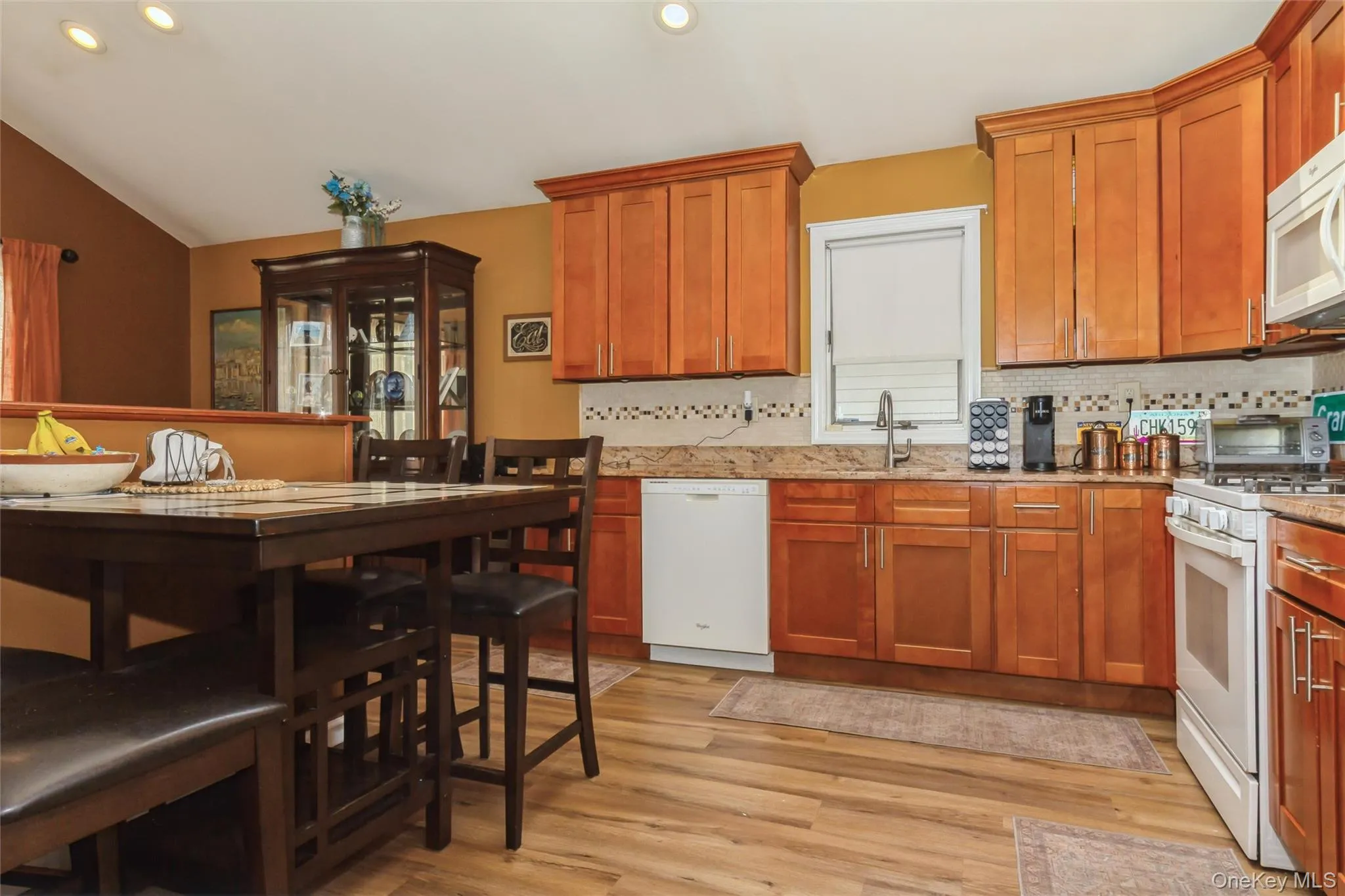 10 Marina Road, Hempstead, NY, 3 Bedrooms Bedrooms, 6 Rooms Rooms,1 BathroomBathrooms,Residential,For Rent,Marina,0,1029581 10 Marina Road, Hempstead, NY, 3 Bedrooms Bedrooms, 6 Rooms Rooms,1 BathroomBathrooms,Residential,For Rent,Marina,0,1029581