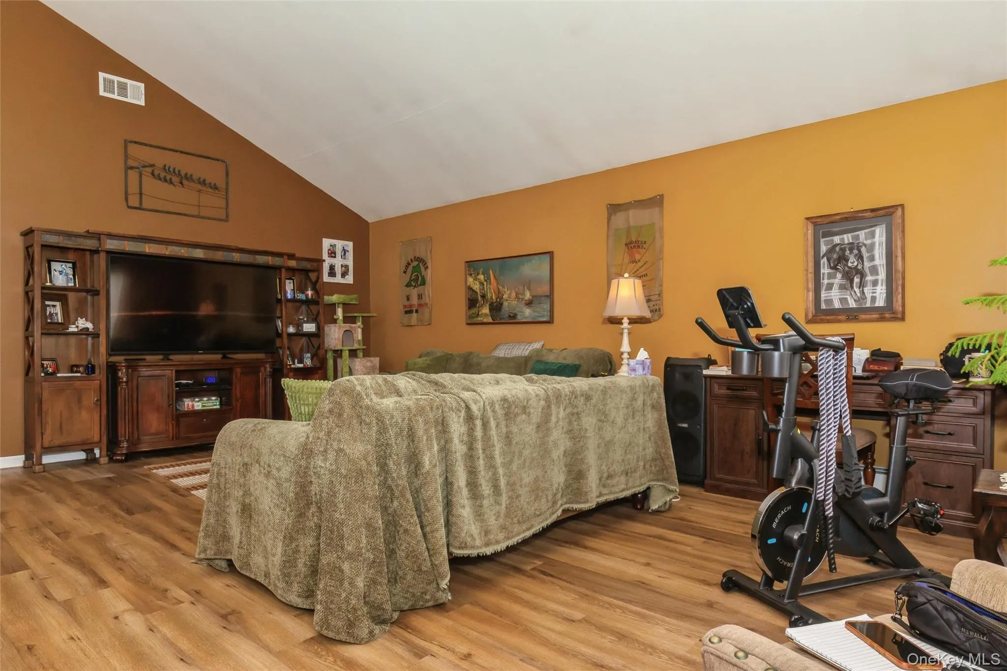 10 Marina Road, Hempstead, NY, 3 Bedrooms Bedrooms, 6 Rooms Rooms,1 BathroomBathrooms,Residential,For Rent,Marina,0,1029581 10 Marina Road, Hempstead, NY, 3 Bedrooms Bedrooms, 6 Rooms Rooms,1 BathroomBathrooms,Residential,For Rent,Marina,0,1029581