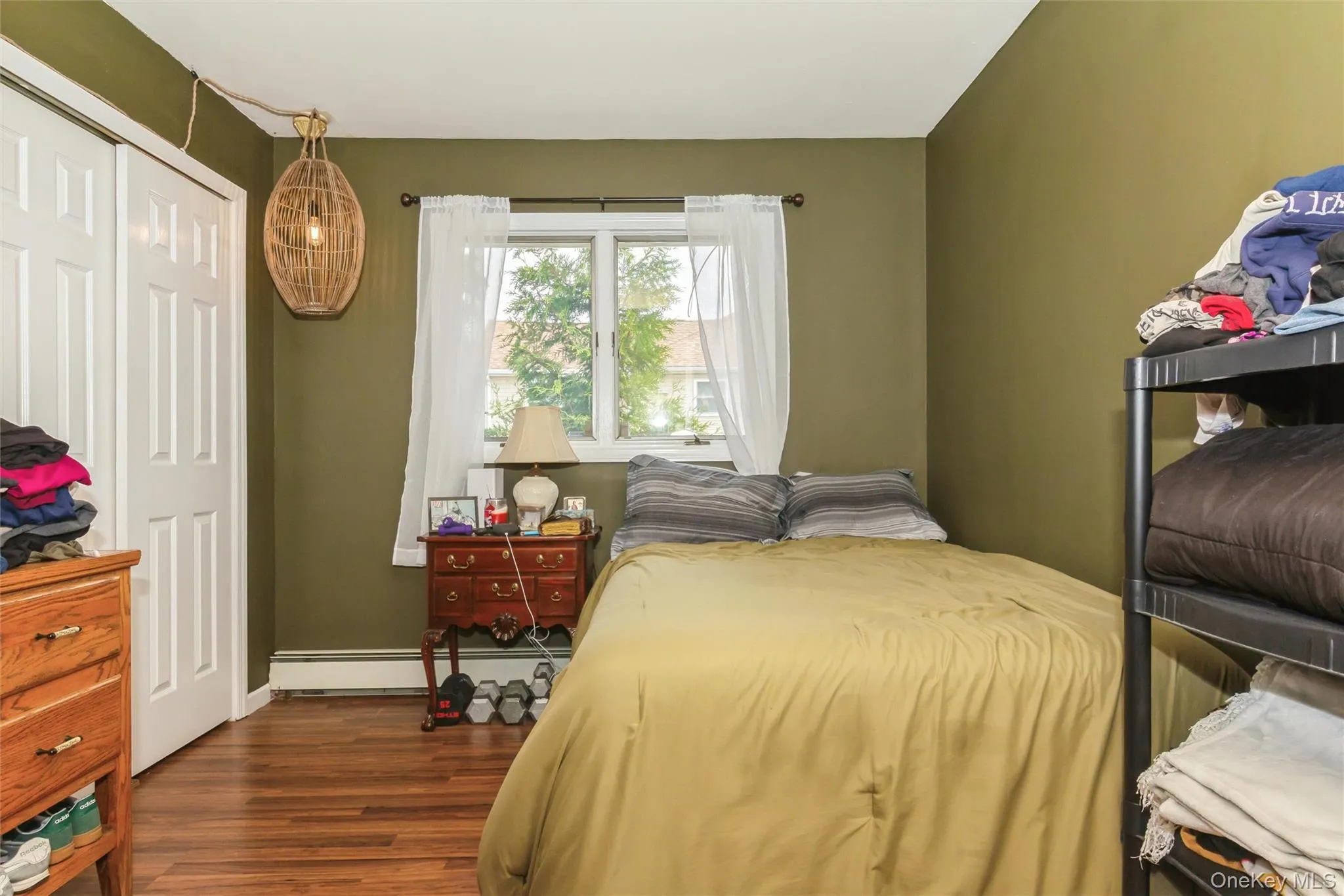 10 Marina Road, Hempstead, NY, 3 Bedrooms Bedrooms, 6 Rooms Rooms,1 BathroomBathrooms,Residential,For Rent,Marina,0,1029581 10 Marina Road, Hempstead, NY, 3 Bedrooms Bedrooms, 6 Rooms Rooms,1 BathroomBathrooms,Residential,For Rent,Marina,0,1029581