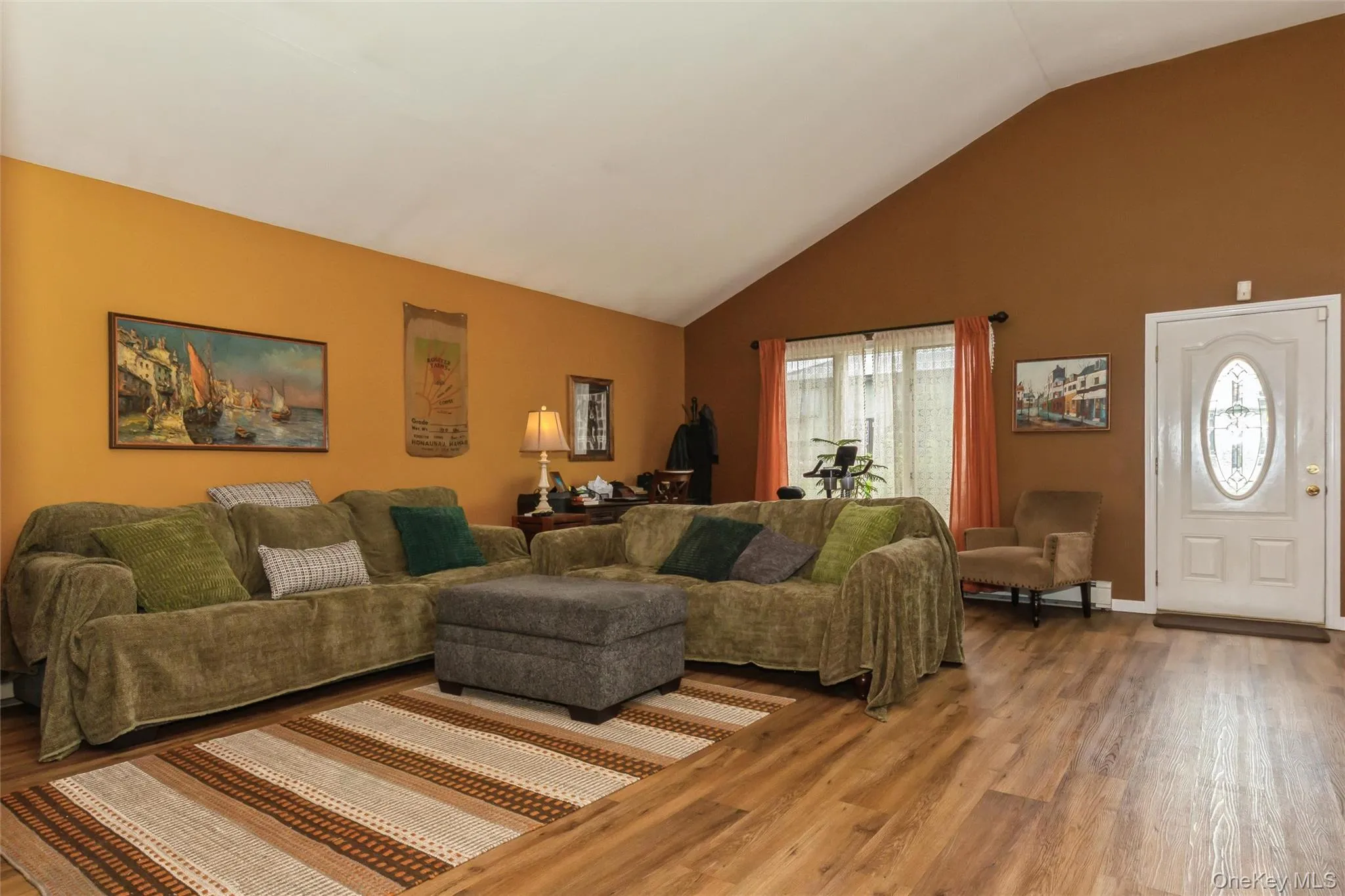 10 Marina Road, Hempstead, NY, 3 Bedrooms Bedrooms, 6 Rooms Rooms,1 BathroomBathrooms,Residential,For Rent,Marina,0,1029581 10 Marina Road, Hempstead, NY, 3 Bedrooms Bedrooms, 6 Rooms Rooms,1 BathroomBathrooms,Residential,For Rent,Marina,0,1029581