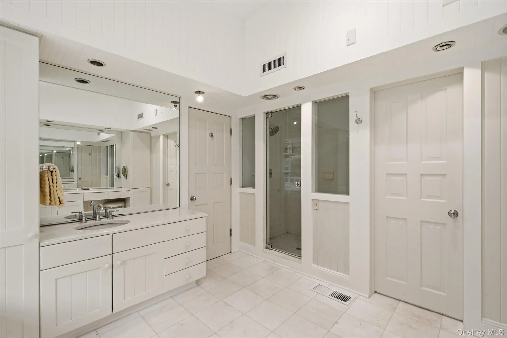 1620 Old Cedar Swamp Road, Oyster Bay, NY, 7 Bedrooms Bedrooms, 15 Rooms Rooms,5 BathroomsBathrooms,Residential,For Rent,Old Cedar Swamp,0,1029584 1620 Old Cedar Swamp Road, Oyster Bay, NY, 7 Bedrooms Bedrooms, 15 Rooms Rooms,5 BathroomsBathrooms,Residential,For Rent,Old Cedar Swamp,0,1029584