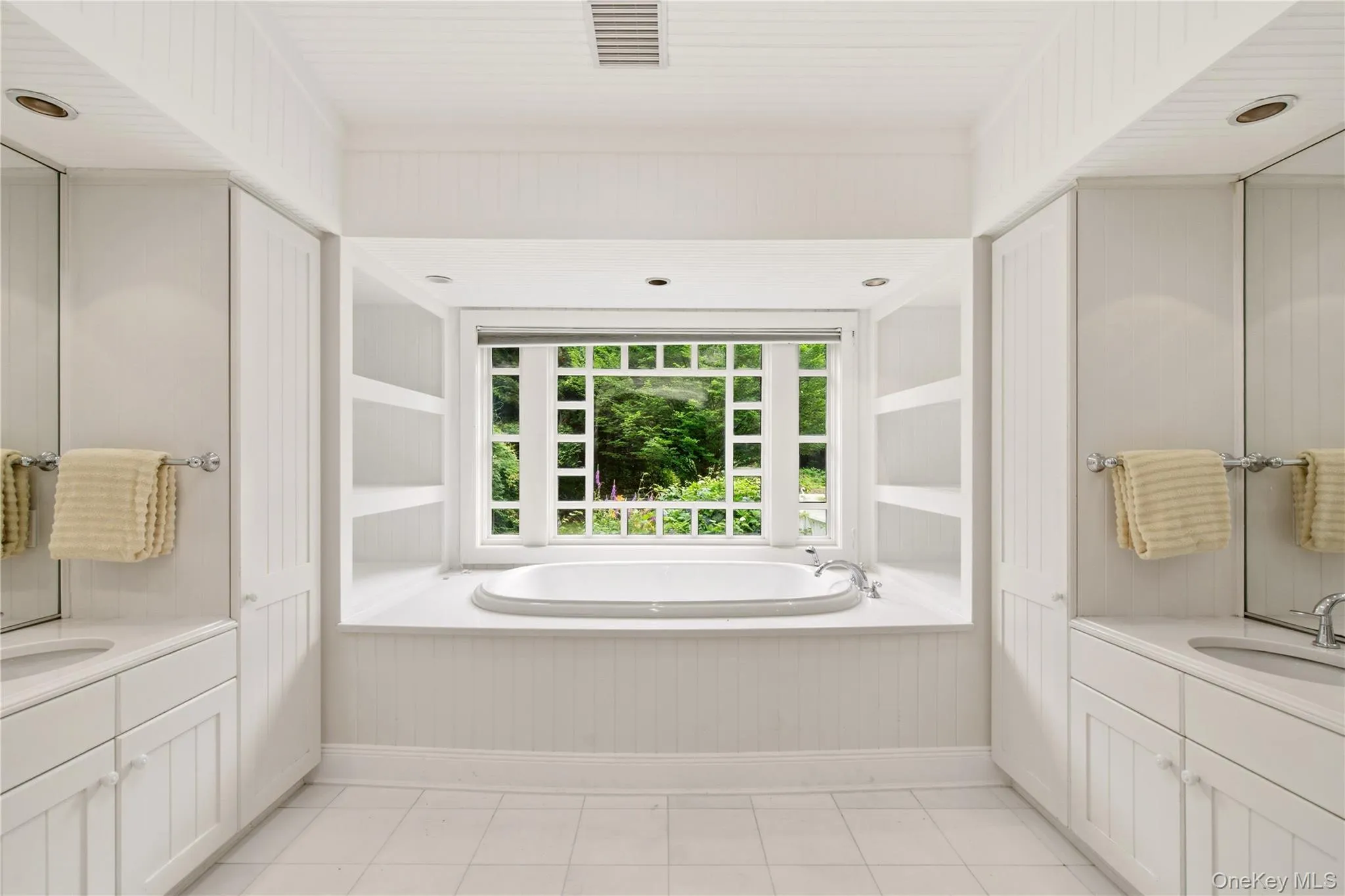 1620 Old Cedar Swamp Road, Oyster Bay, NY, 7 Bedrooms Bedrooms, 15 Rooms Rooms,5 BathroomsBathrooms,Residential,For Rent,Old Cedar Swamp,0,1029584 1620 Old Cedar Swamp Road, Oyster Bay, NY, 7 Bedrooms Bedrooms, 15 Rooms Rooms,5 BathroomsBathrooms,Residential,For Rent,Old Cedar Swamp,0,1029584