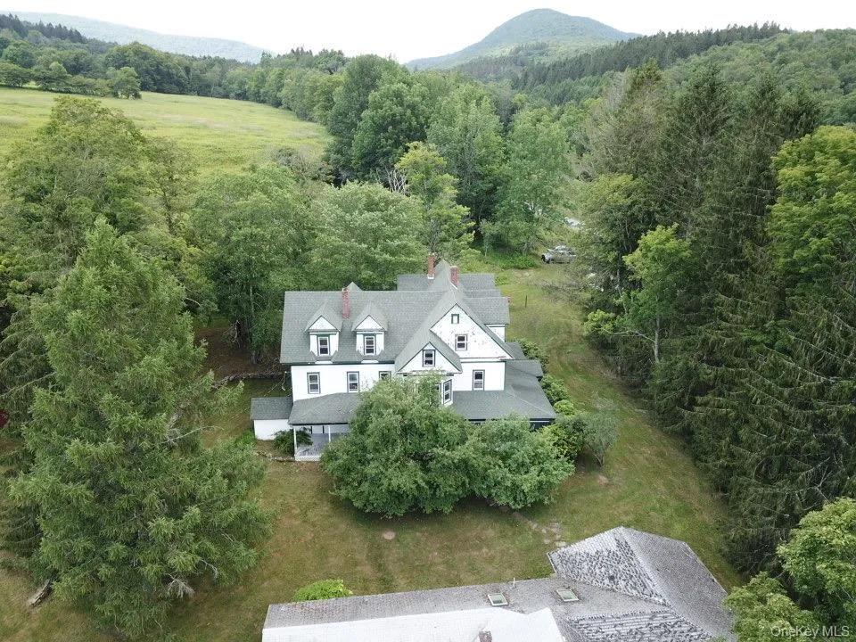 109 Mary Smith Hill Road, Rockland, NY, 17 Bedrooms Bedrooms, 20 Rooms Rooms,2 BathroomsBathrooms,Residential,For Rent,Mary Smith Hill,0,1029585 109 Mary Smith Hill Road, Rockland, NY, 17 Bedrooms Bedrooms, 20 Rooms Rooms,2 BathroomsBathrooms,Residential,For Rent,Mary Smith Hill,0,1029585