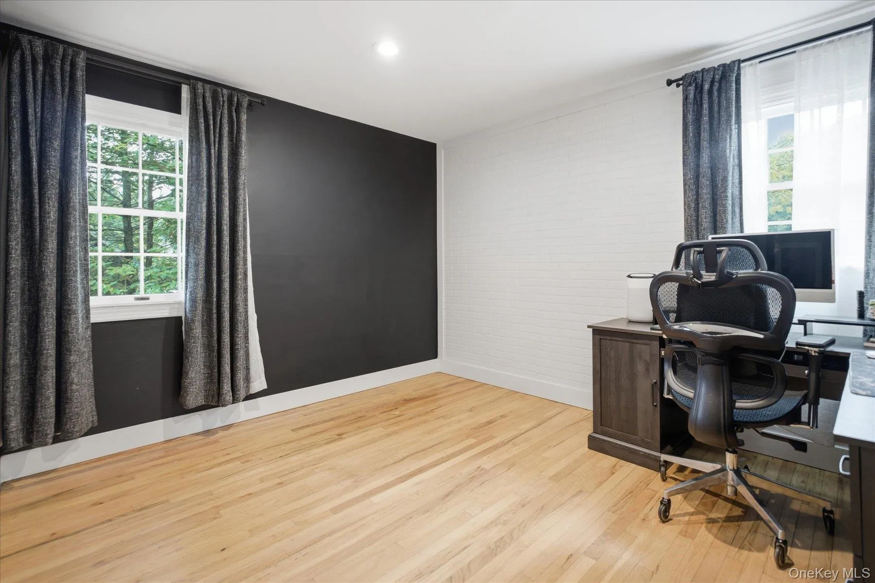 37 Storyland Lane, Brookhaven, NY, 3 Bedrooms Bedrooms, 10 Rooms Rooms,2 BathroomsBathrooms,Residential,For Rent,Storyland,0,1029586 37 Storyland Lane, Brookhaven, NY, 3 Bedrooms Bedrooms, 10 Rooms Rooms,2 BathroomsBathrooms,Residential,For Rent,Storyland,0,1029586