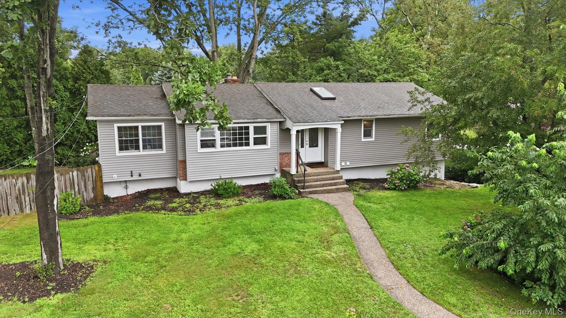 37 Storyland Lane, Brookhaven, NY, 3 Bedrooms Bedrooms, 10 Rooms Rooms,2 BathroomsBathrooms,Residential,For Rent,Storyland,0,1029586 37 Storyland Lane, Brookhaven, NY, 3 Bedrooms Bedrooms, 10 Rooms Rooms,2 BathroomsBathrooms,Residential,For Rent,Storyland,0,1029586