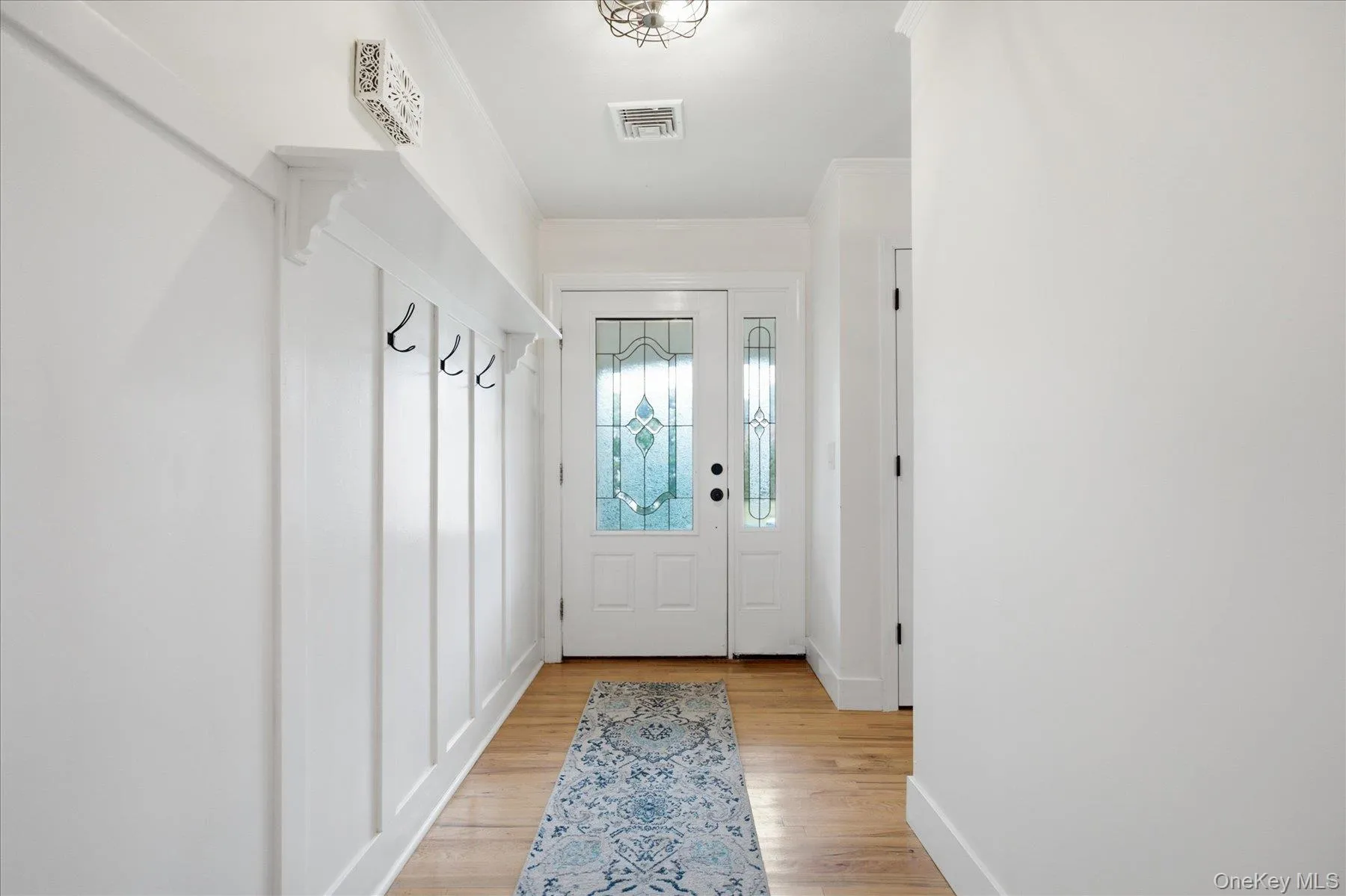 37 Storyland Lane, Brookhaven, NY, 3 Bedrooms Bedrooms, 10 Rooms Rooms,2 BathroomsBathrooms,Residential,For Rent,Storyland,0,1029586 37 Storyland Lane, Brookhaven, NY, 3 Bedrooms Bedrooms, 10 Rooms Rooms,2 BathroomsBathrooms,Residential,For Rent,Storyland,0,1029586