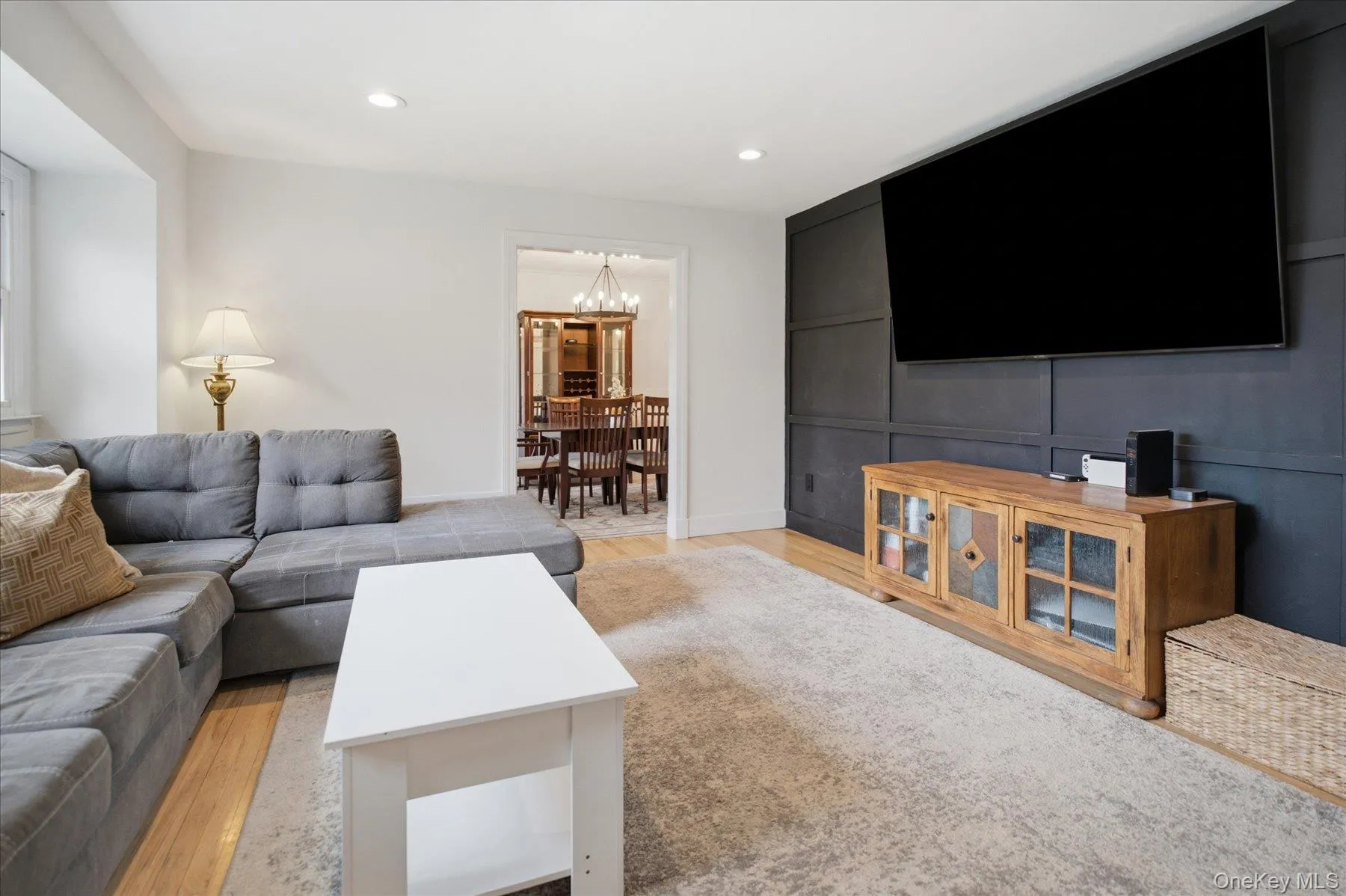 37 Storyland Lane, Brookhaven, NY, 3 Bedrooms Bedrooms, 10 Rooms Rooms,2 BathroomsBathrooms,Residential,For Rent,Storyland,0,1029586 37 Storyland Lane, Brookhaven, NY, 3 Bedrooms Bedrooms, 10 Rooms Rooms,2 BathroomsBathrooms,Residential,For Rent,Storyland,0,1029586