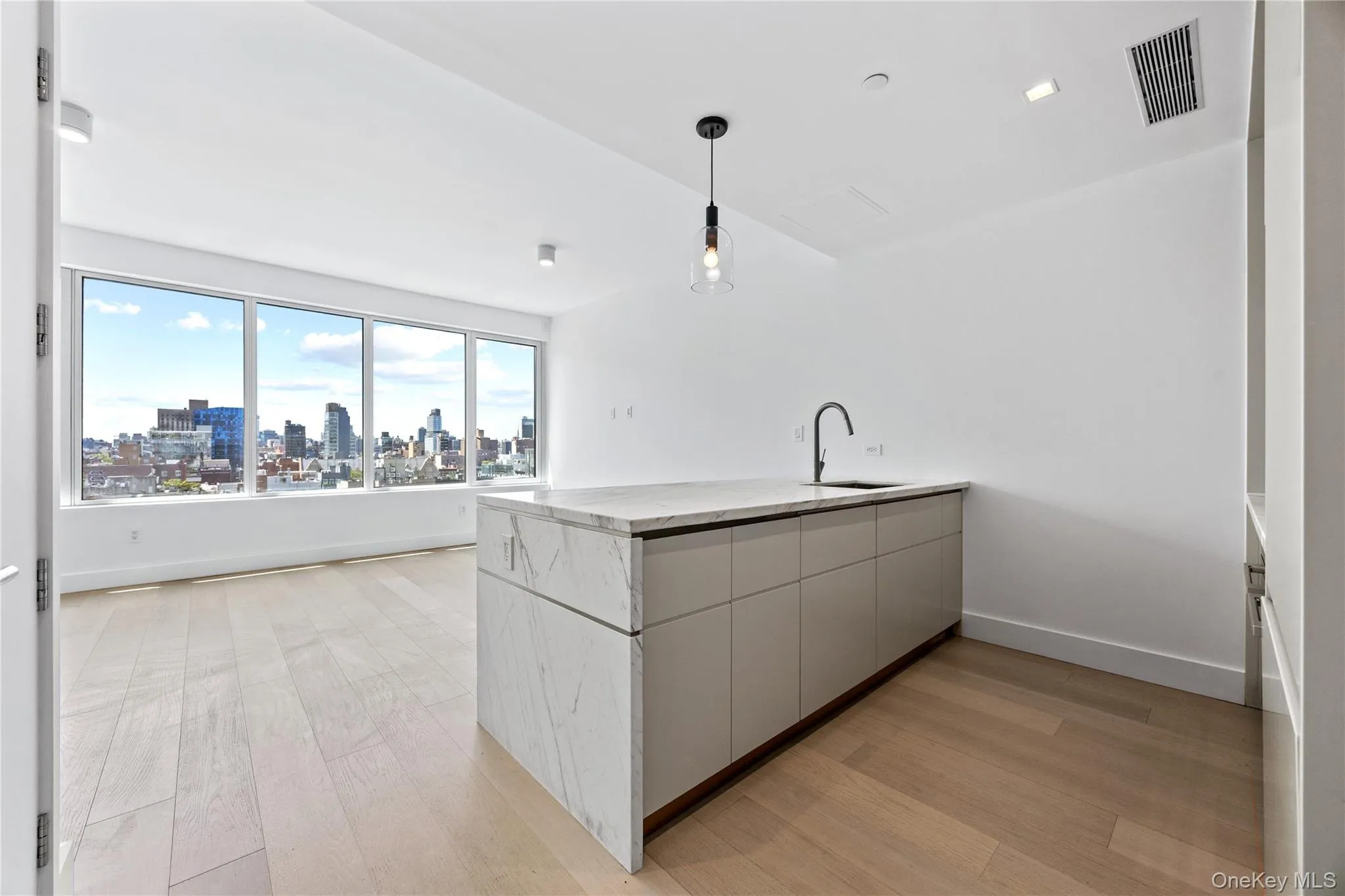 208 Delancey Street, New York, NY, 1 Bedroom Bedrooms, 3 Rooms Rooms,1 BathroomBathrooms,Residential,For Rent,Delancey,0,1029588 208 Delancey Street, New York, NY, 1 Bedroom Bedrooms, 3 Rooms Rooms,1 BathroomBathrooms,Residential,For Rent,Delancey,0,1029588