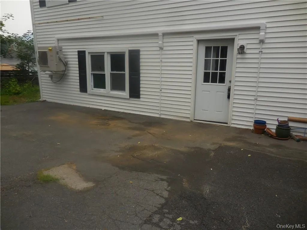 41 Willow Avenue, Cornwall, NY, 1 Bedroom Bedrooms, 2 Rooms Rooms,1 BathroomBathrooms,Residential Lease,For Rent,Willow,0,1029591 41 Willow Avenue, Cornwall, NY, 1 Bedroom Bedrooms, 2 Rooms Rooms,1 BathroomBathrooms,Residential Lease,For Rent,Willow,0,1029591
