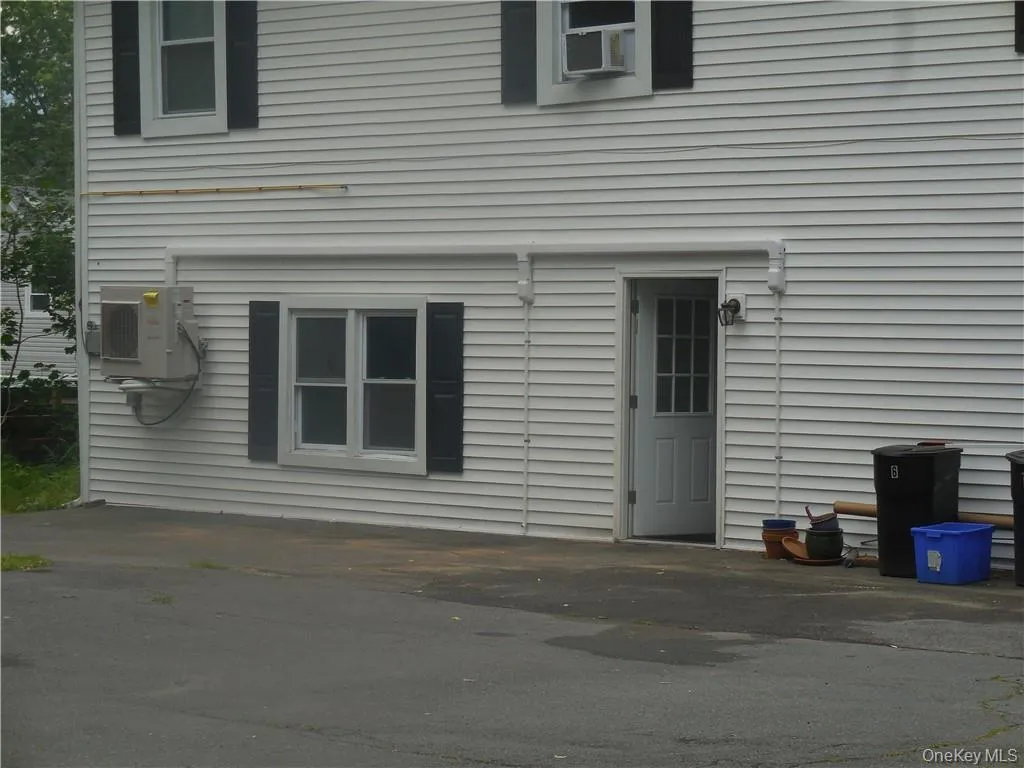 41 Willow Avenue, Cornwall, NY, 1 Bedroom Bedrooms, 2 Rooms Rooms,1 BathroomBathrooms,Residential Lease,For Rent,Willow,0,1029591 41 Willow Avenue, Cornwall, NY, 1 Bedroom Bedrooms, 2 Rooms Rooms,1 BathroomBathrooms,Residential Lease,For Rent,Willow,0,1029591