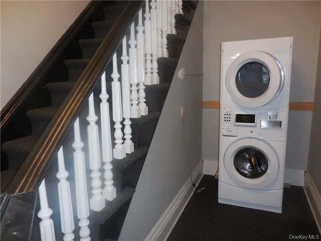 41 Willow Avenue, Cornwall, NY, 1 Bedroom Bedrooms, 2 Rooms Rooms,1 BathroomBathrooms,Residential Lease,For Rent,Willow,0,1029591 41 Willow Avenue, Cornwall, NY, 1 Bedroom Bedrooms, 2 Rooms Rooms,1 BathroomBathrooms,Residential Lease,For Rent,Willow,0,1029591