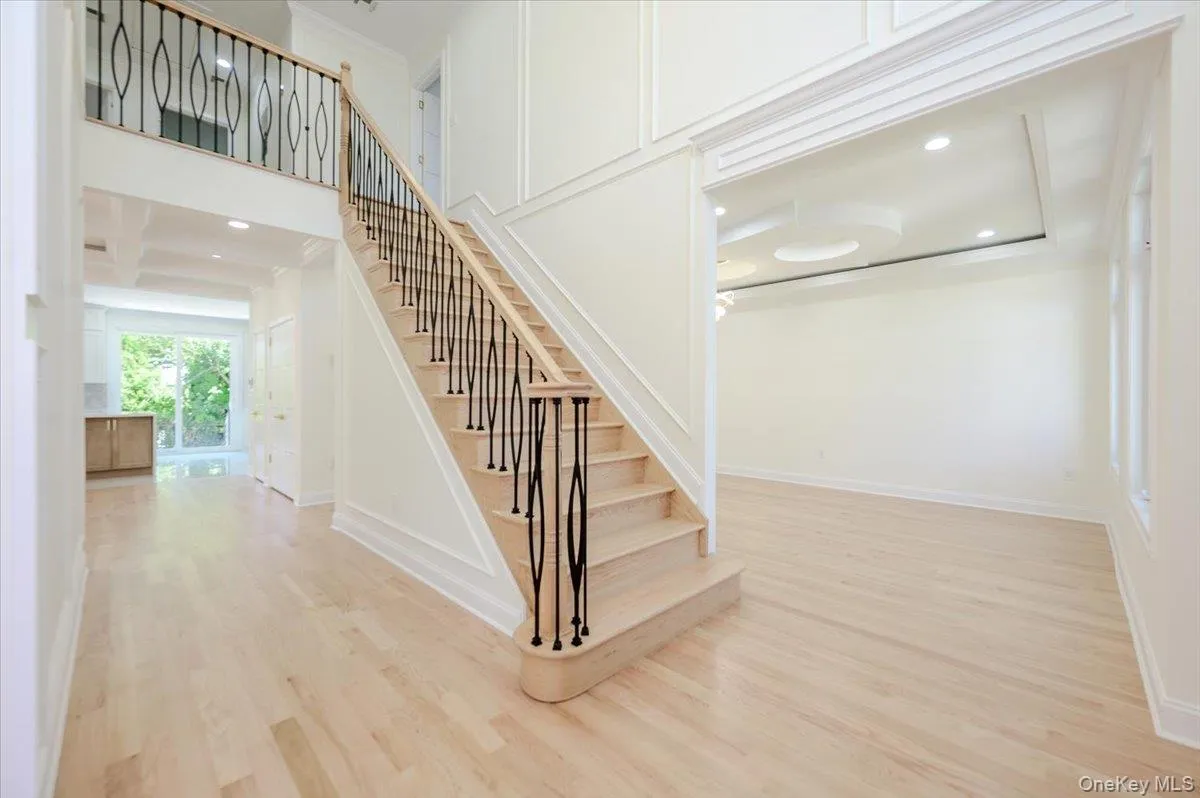 64 Landau Avenue, Hempstead, NY, 5 Bedrooms Bedrooms, 10 Rooms Rooms,6 BathroomsBathrooms,Residential,For Rent,Landau,0,1029593 64 Landau Avenue, Hempstead, NY, 5 Bedrooms Bedrooms, 10 Rooms Rooms,6 BathroomsBathrooms,Residential,For Rent,Landau,0,1029593