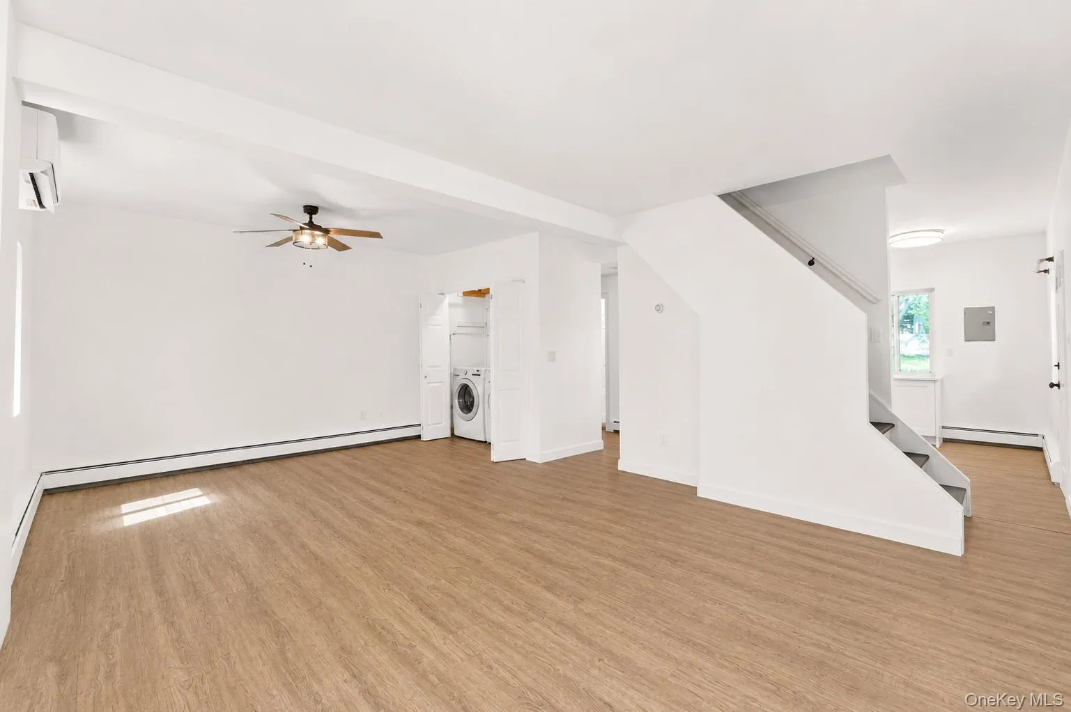 60 Morris Avenue, Brookhaven, NY, 2 Bedrooms Bedrooms, 4 Rooms Rooms,1 BathroomBathrooms,Residential Lease,For Rent,Morris,0,1029594 60 Morris Avenue, Brookhaven, NY, 2 Bedrooms Bedrooms, 4 Rooms Rooms,1 BathroomBathrooms,Residential Lease,For Rent,Morris,0,1029594