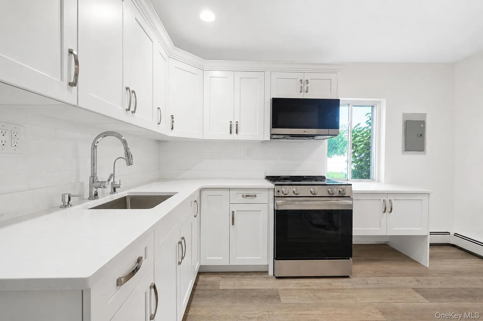60 Morris Avenue, Brookhaven, NY, 2 Bedrooms Bedrooms, 4 Rooms Rooms,1 BathroomBathrooms,Residential Lease,For Rent,Morris,0,1029594 60 Morris Avenue, Brookhaven, NY, 2 Bedrooms Bedrooms, 4 Rooms Rooms,1 BathroomBathrooms,Residential Lease,For Rent,Morris,0,1029594
