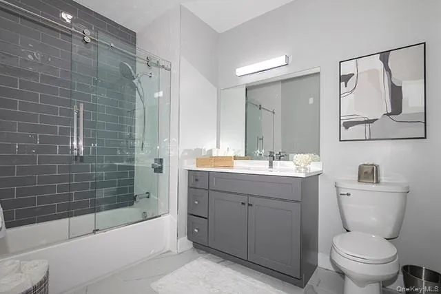 75 Circle Drive, Islip, NY, 1 Bedroom Bedrooms, 4 Rooms Rooms,1 BathroomBathrooms,Residential Lease,For Rent,Circle,0,1029595 75 Circle Drive, Islip, NY, 1 Bedroom Bedrooms, 4 Rooms Rooms,1 BathroomBathrooms,Residential Lease,For Rent,Circle,0,1029595