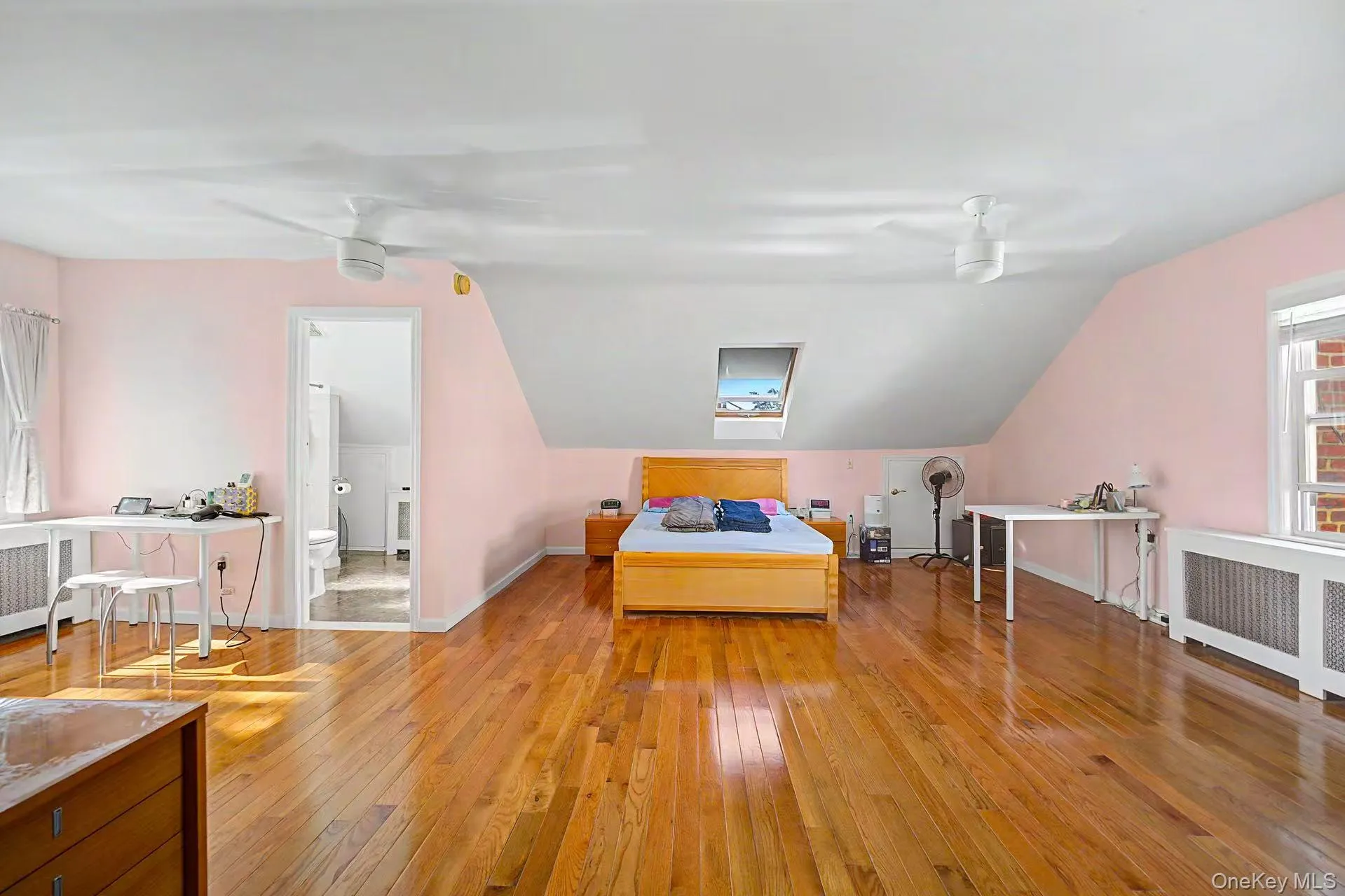 850 Washington Street, Hempstead, NY, 3 Bedrooms Bedrooms, 8 Rooms Rooms,2 BathroomsBathrooms,Residential,For Rent,Washington,0,1029596 850 Washington Street, Hempstead, NY, 3 Bedrooms Bedrooms, 8 Rooms Rooms,2 BathroomsBathrooms,Residential,For Rent,Washington,0,1029596