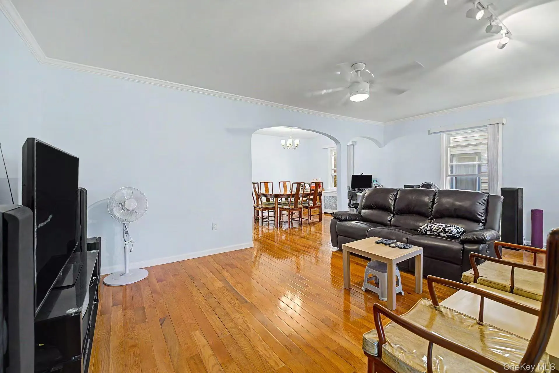 850 Washington Street, Hempstead, NY, 3 Bedrooms Bedrooms, 8 Rooms Rooms,2 BathroomsBathrooms,Residential,For Rent,Washington,0,1029596 850 Washington Street, Hempstead, NY, 3 Bedrooms Bedrooms, 8 Rooms Rooms,2 BathroomsBathrooms,Residential,For Rent,Washington,0,1029596