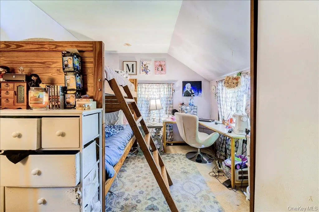 10-12 Woodlea Road, Clinton, NY, 7 Bedrooms Bedrooms, 7 Rooms Rooms,4 BathroomsBathrooms,Residential,For Rent,Woodlea,0,1029597 10-12 Woodlea Road, Clinton, NY, 7 Bedrooms Bedrooms, 7 Rooms Rooms,4 BathroomsBathrooms,Residential,For Rent,Woodlea,0,1029597