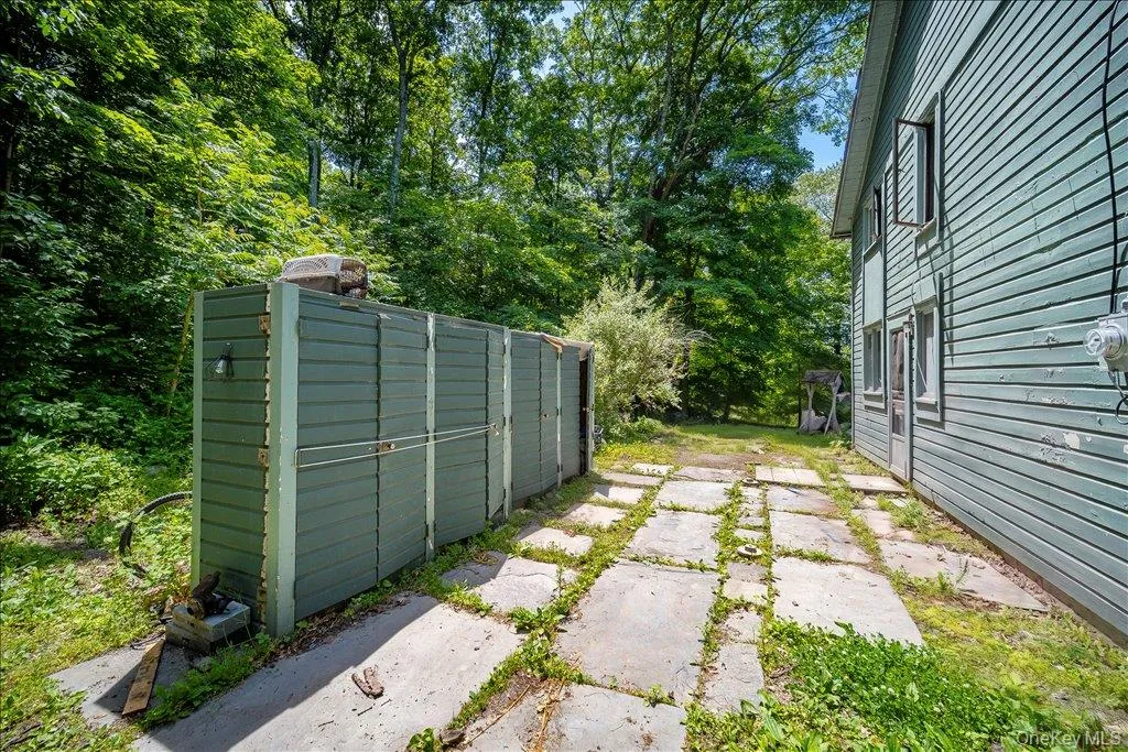 10-12 Woodlea Road, Clinton, NY, 7 Bedrooms Bedrooms, 7 Rooms Rooms,4 BathroomsBathrooms,Residential,For Rent,Woodlea,0,1029597 10-12 Woodlea Road, Clinton, NY, 7 Bedrooms Bedrooms, 7 Rooms Rooms,4 BathroomsBathrooms,Residential,For Rent,Woodlea,0,1029597