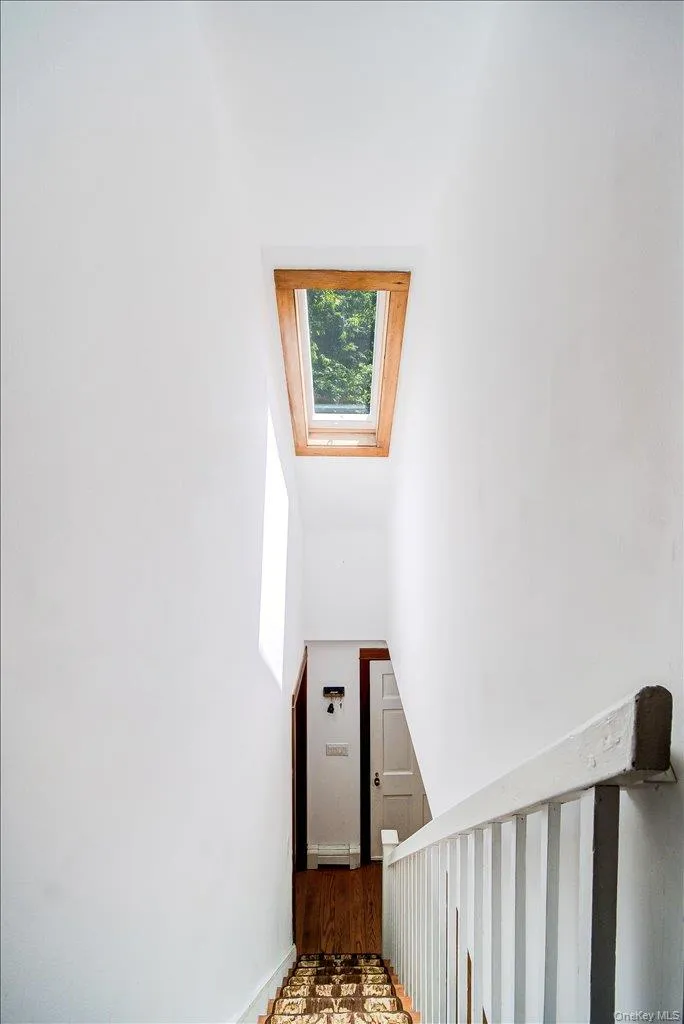 10-12 Woodlea Road, Clinton, NY, 7 Bedrooms Bedrooms, 7 Rooms Rooms,4 BathroomsBathrooms,Residential,For Rent,Woodlea,0,1029597 10-12 Woodlea Road, Clinton, NY, 7 Bedrooms Bedrooms, 7 Rooms Rooms,4 BathroomsBathrooms,Residential,For Rent,Woodlea,0,1029597