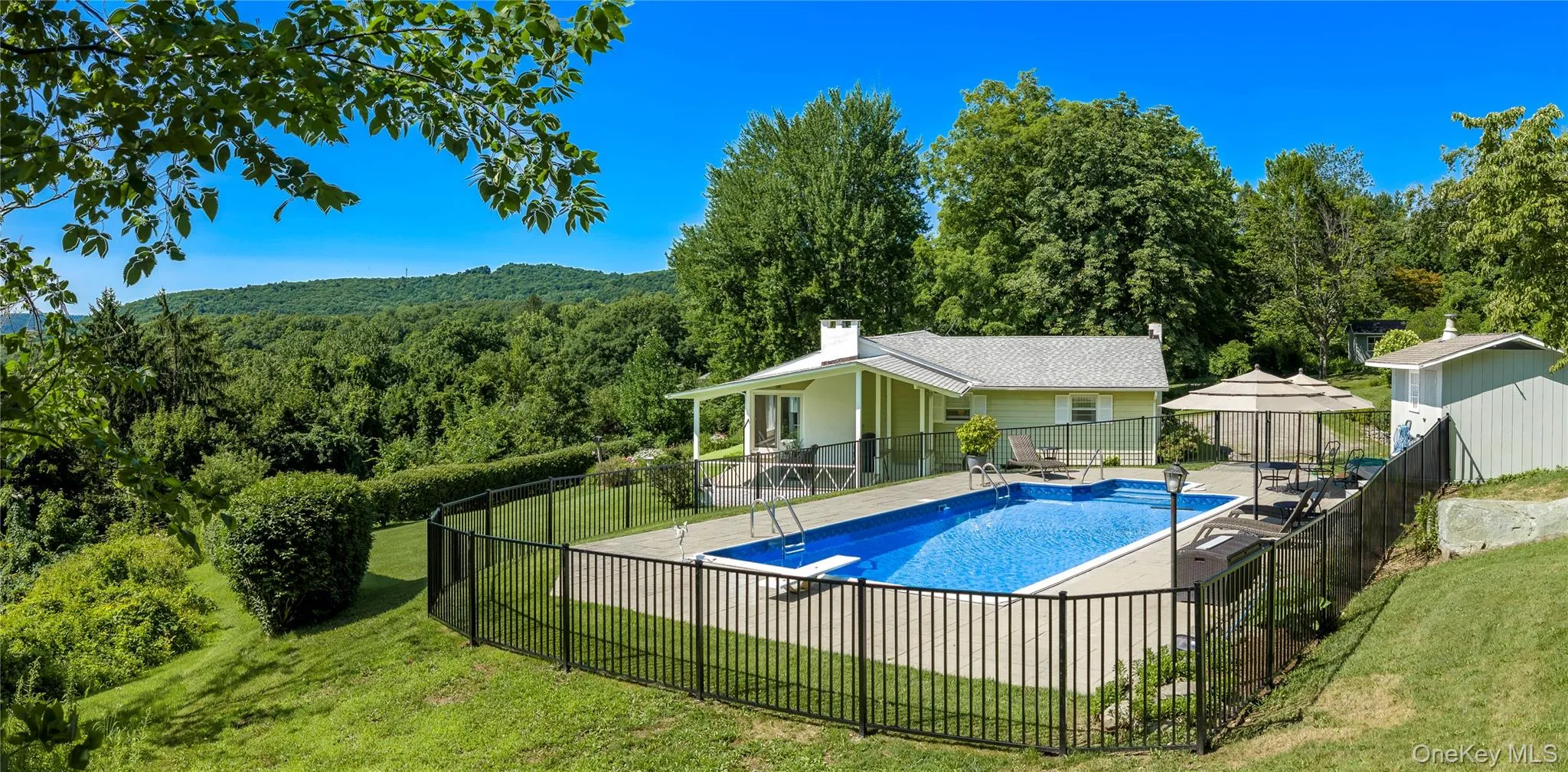 21 Overlook Drive, Pawling, NY, 3 Bedrooms Bedrooms, 8 Rooms Rooms,2 BathroomsBathrooms,Residential,For Rent,Overlook,0,1029600 21 Overlook Drive, Pawling, NY, 3 Bedrooms Bedrooms, 8 Rooms Rooms,2 BathroomsBathrooms,Residential,For Rent,Overlook,0,1029600